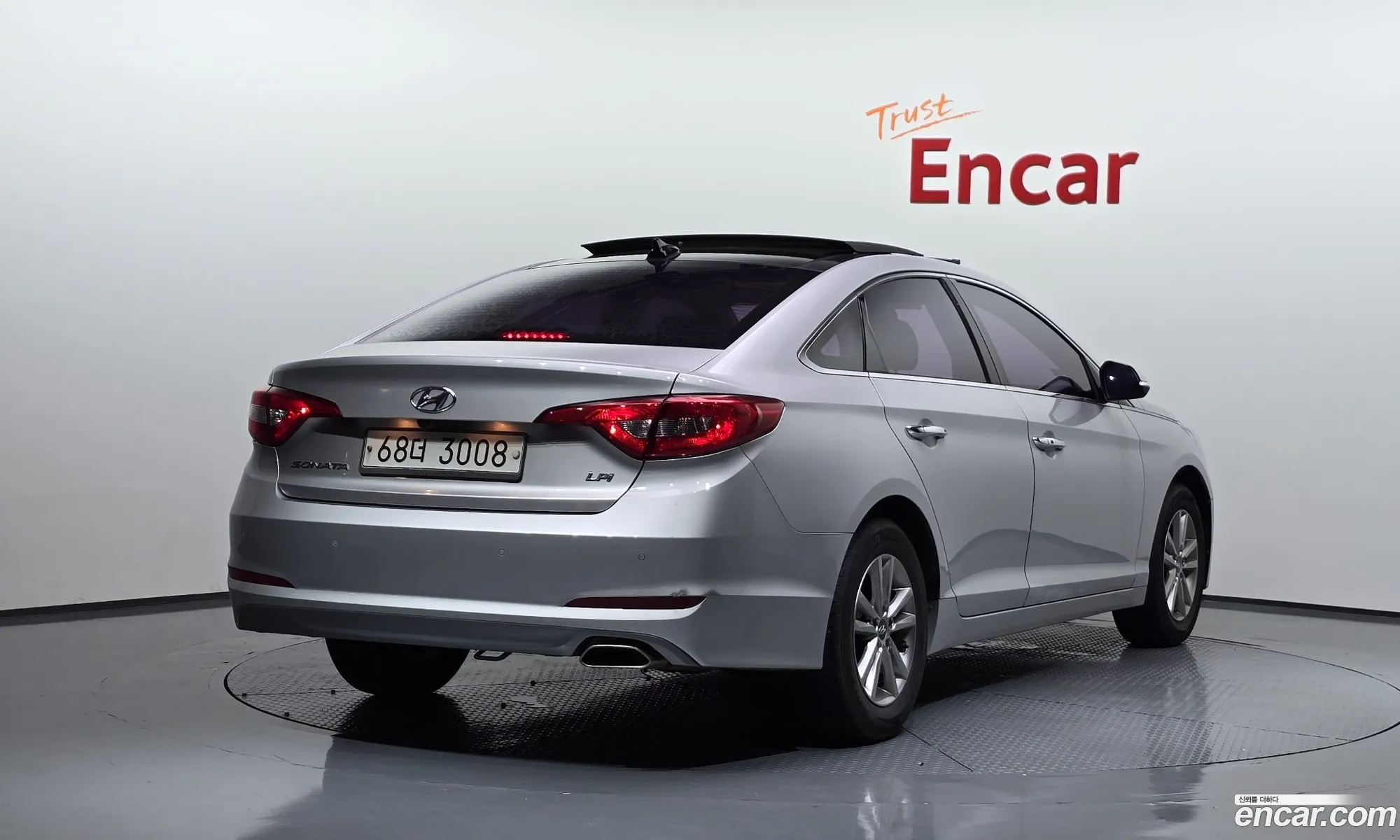 Hyundai LF Sonata 2014 — 9