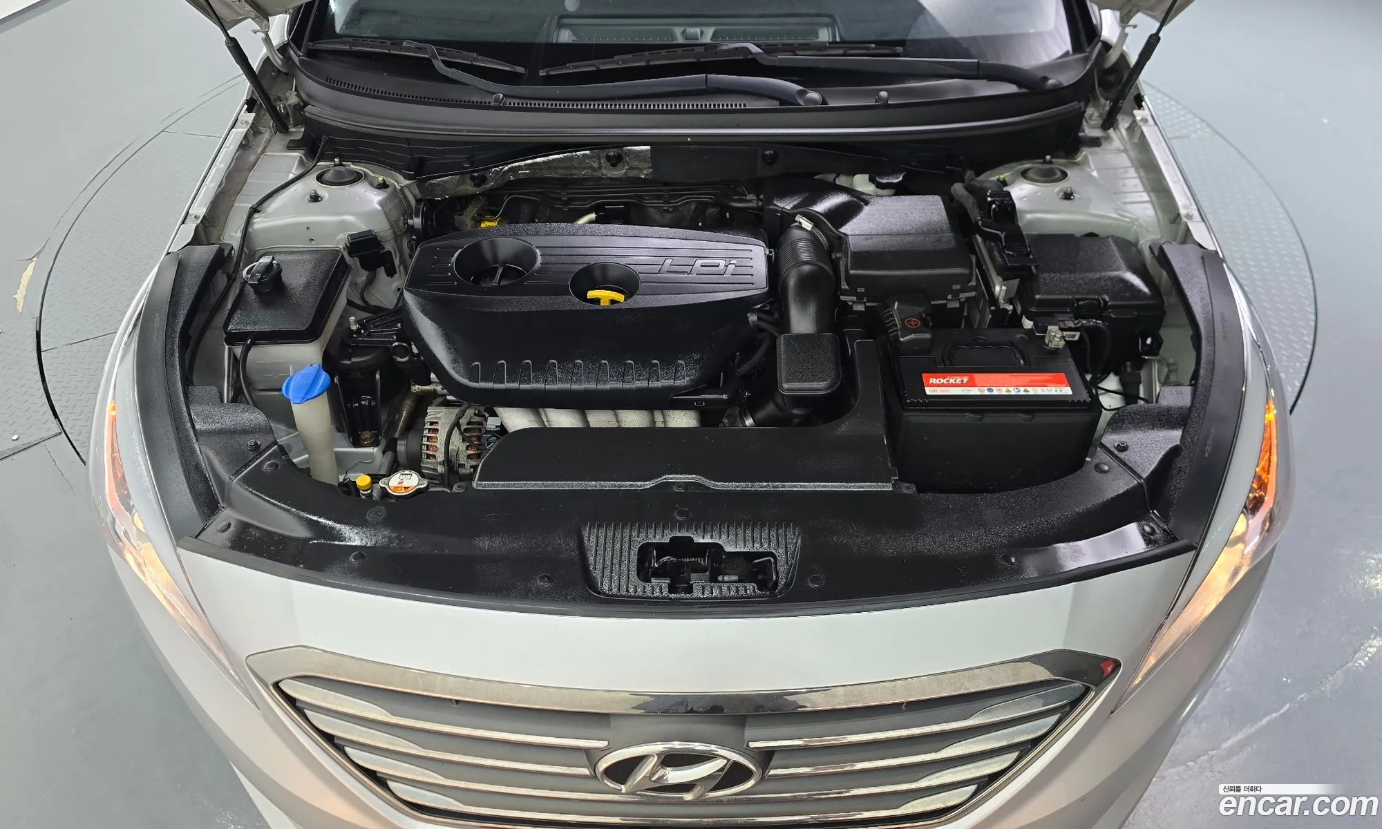 Hyundai LF Sonata 2014 — 19