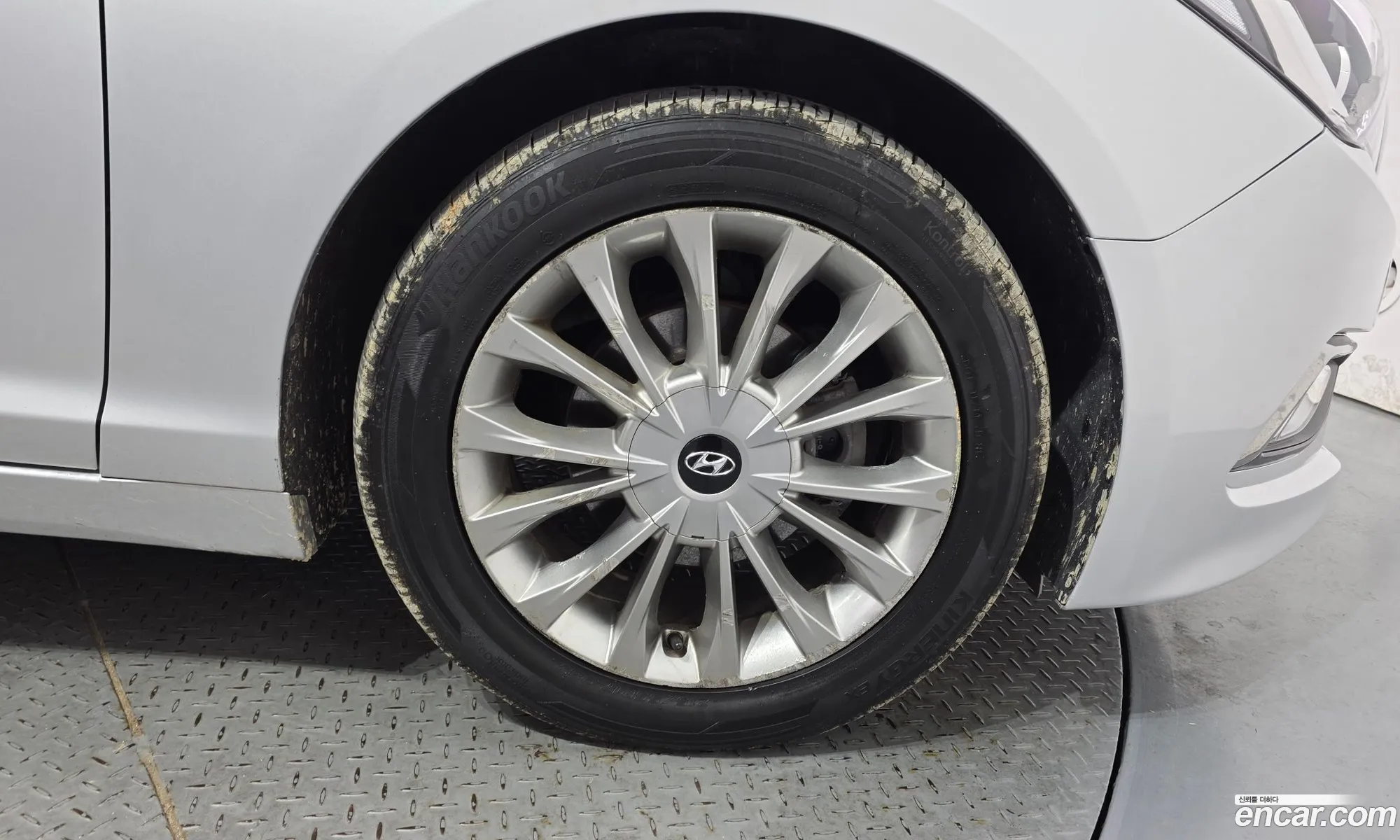 Hyundai LF Sonata 2014 — 9