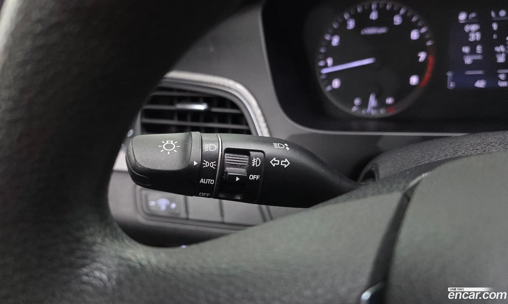 Hyundai LF Sonata 2014 — 19