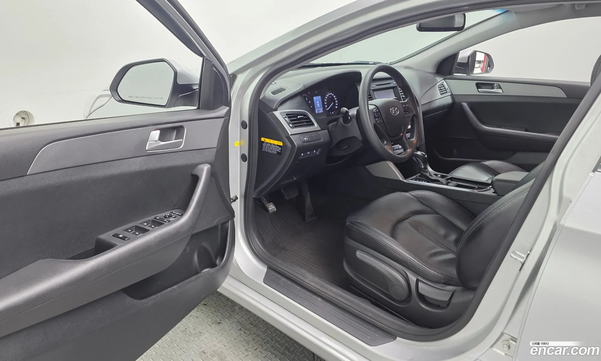 Hyundai LF Sonata 2014 — 3