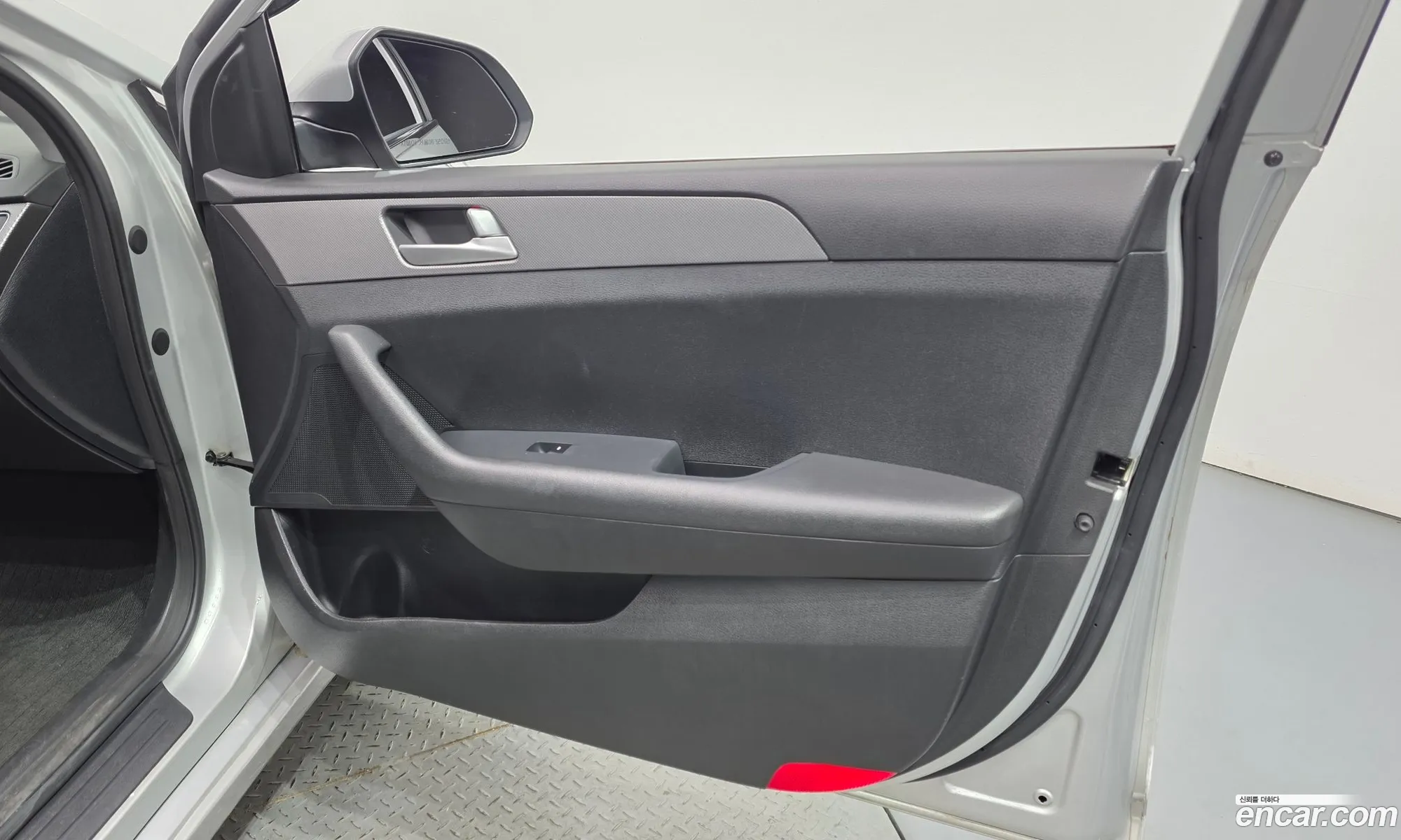 Hyundai LF Sonata 2014 — 7