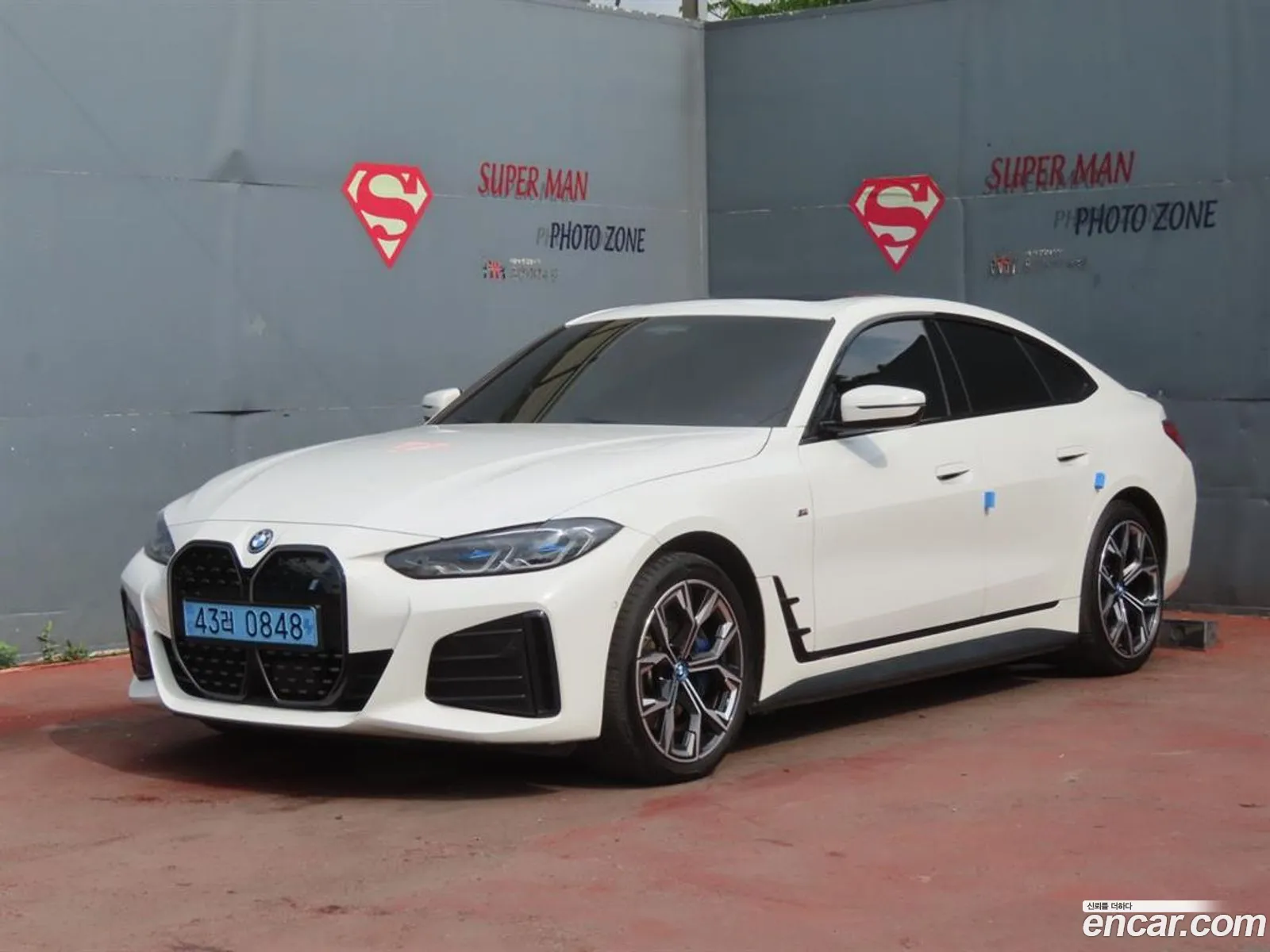 BMW i4 2023 — 19