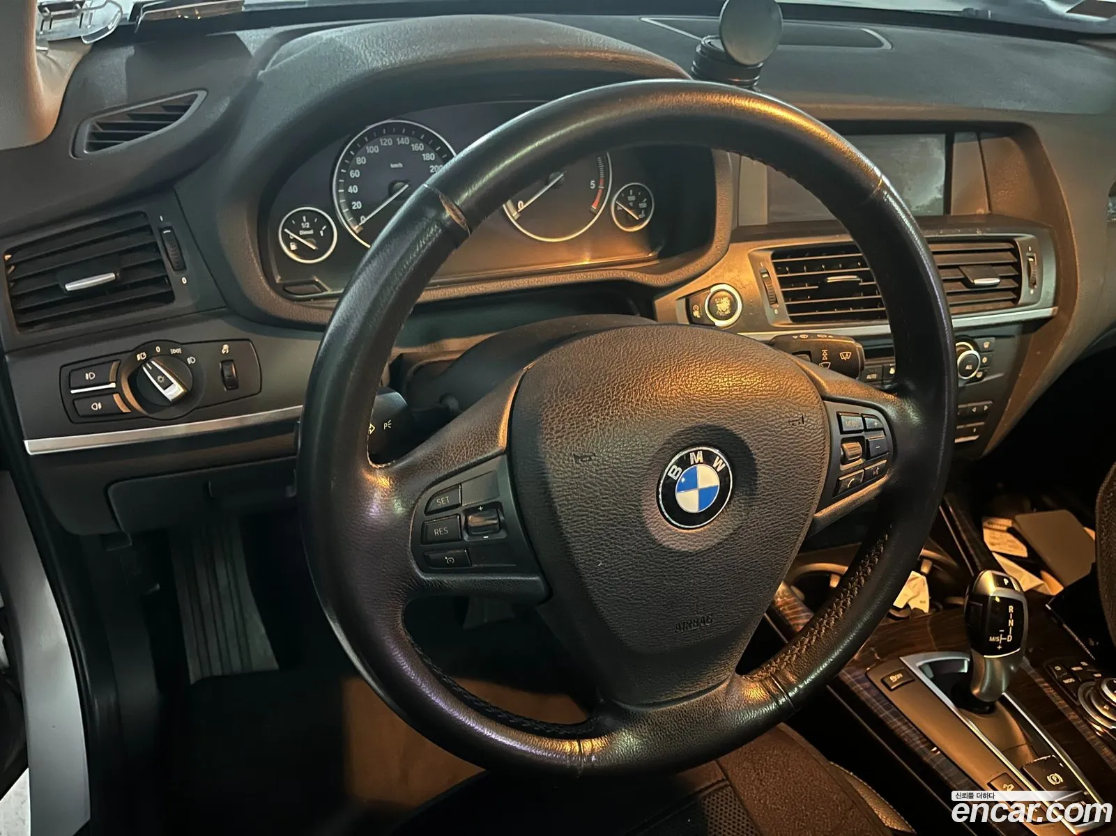 BMW X3 2011 — 4
