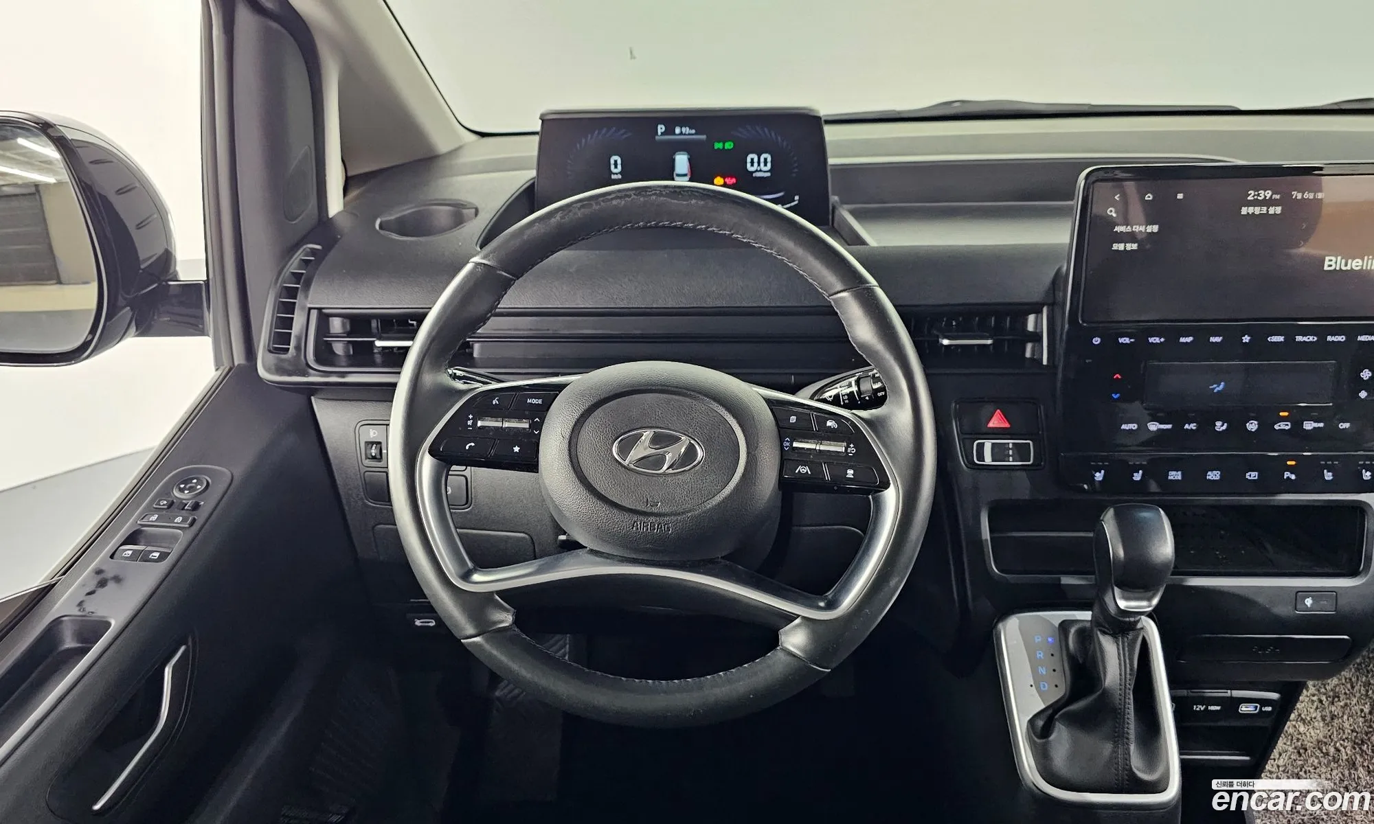 Hyundai Staria 2021 — 14