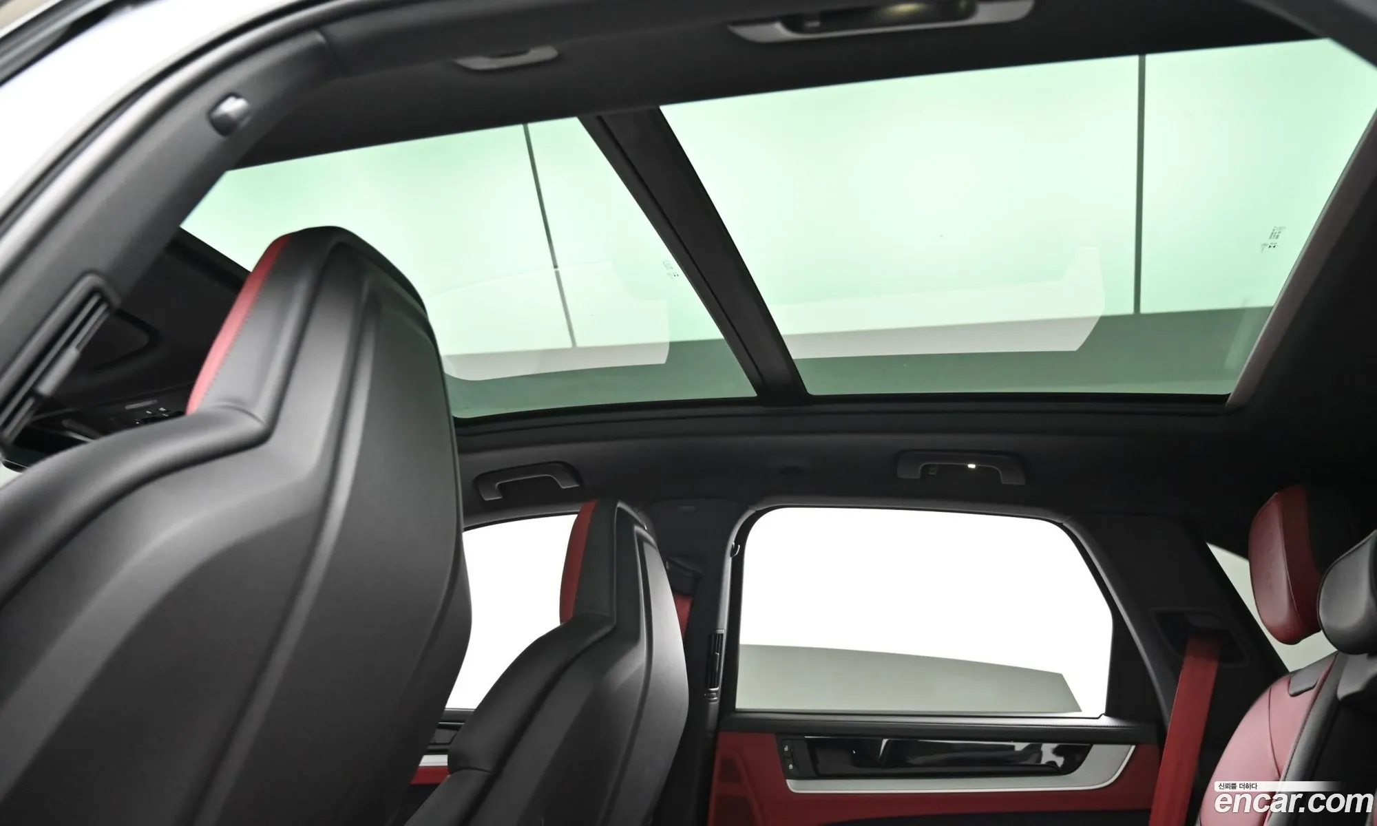 Porsche Cayenne 2025 — 16
