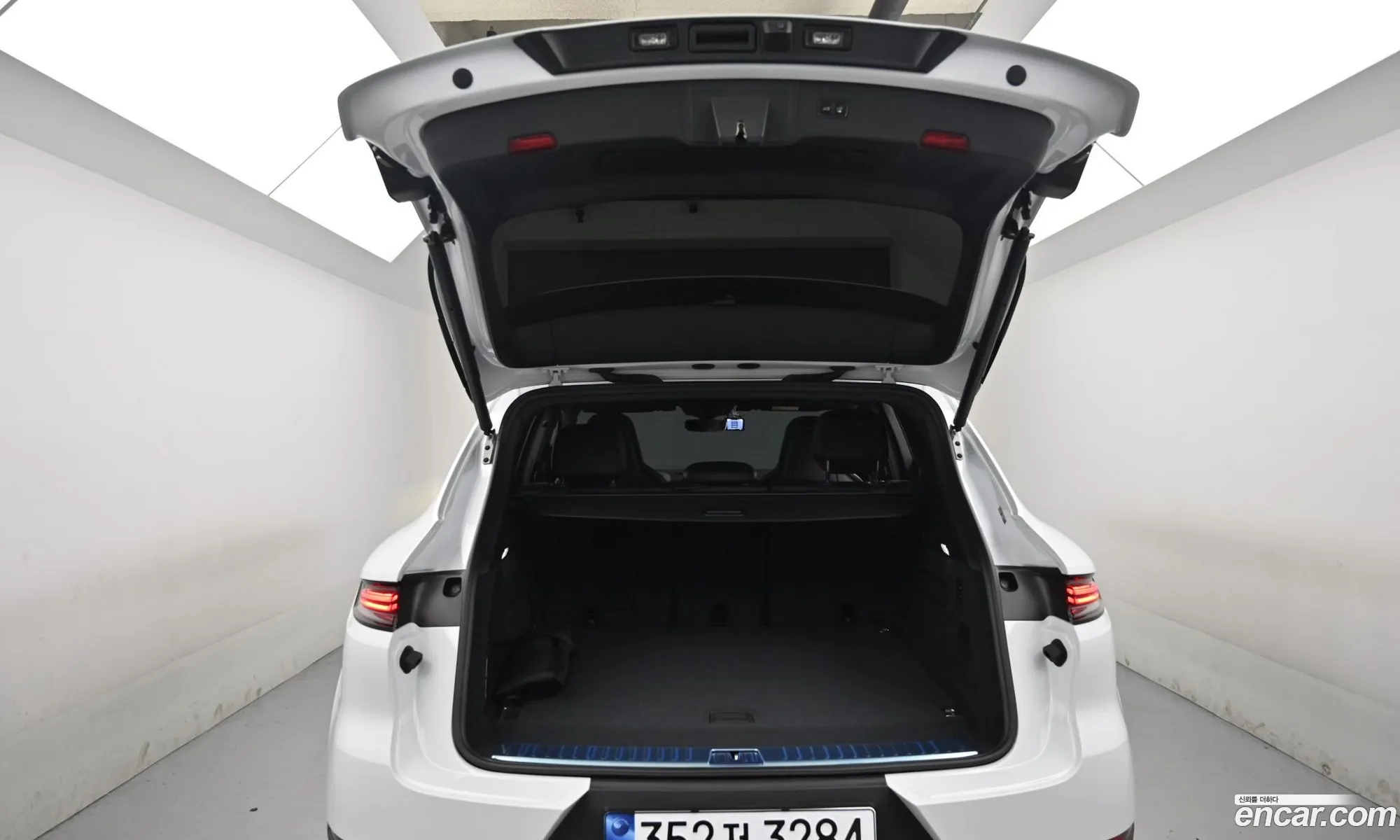 Porsche Cayenne 2025 — 15