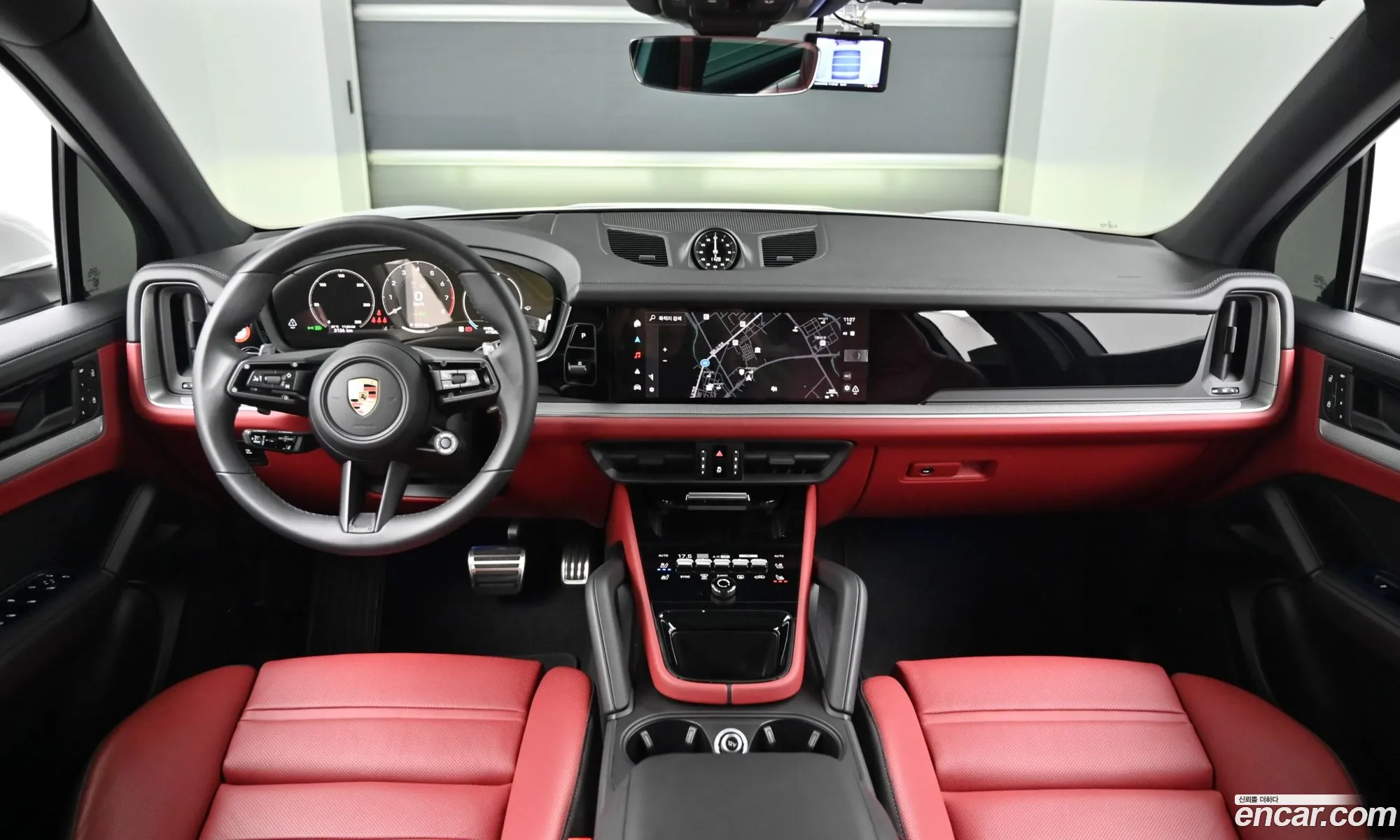 Porsche Cayenne 2025 — 10
