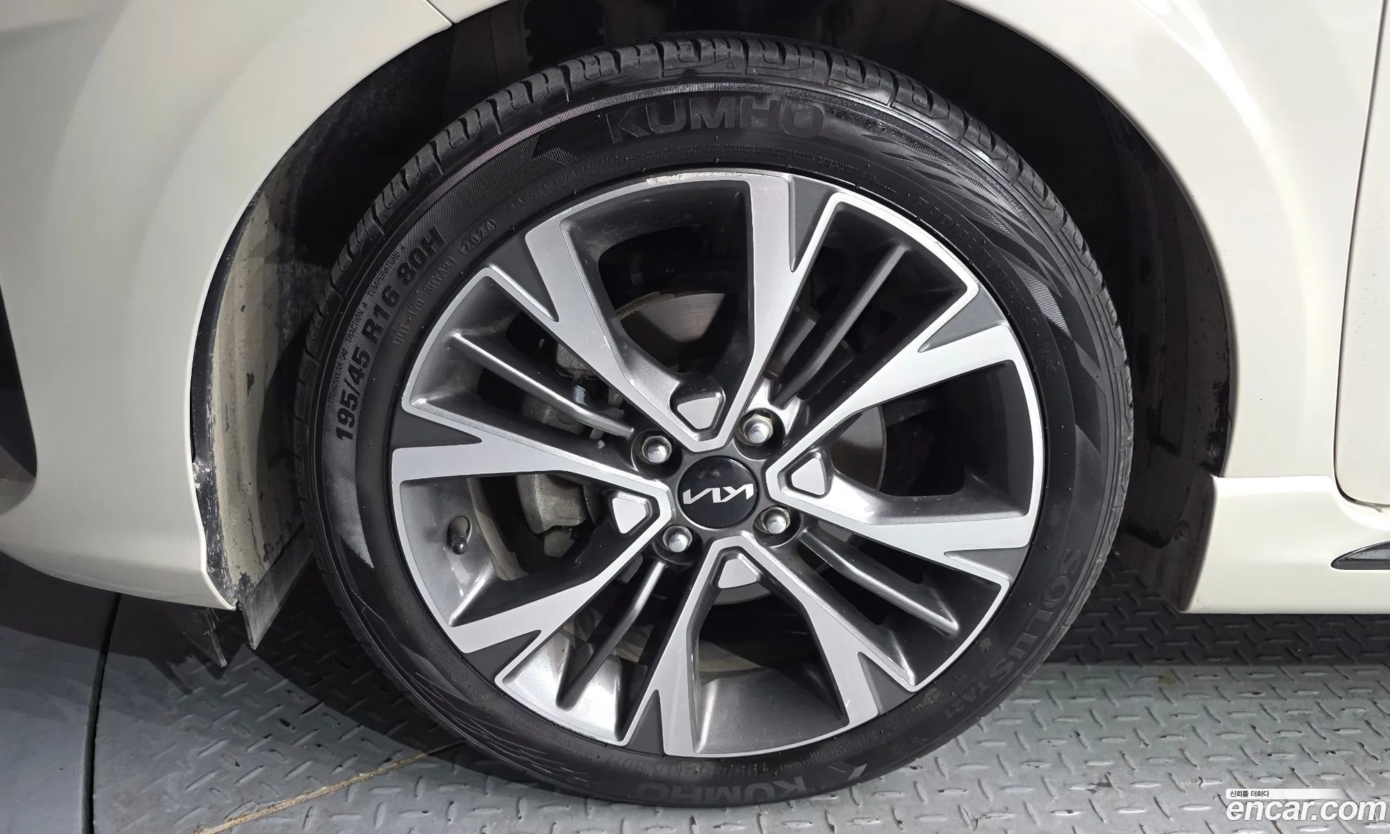Kia Morning Urban 2023 — 23