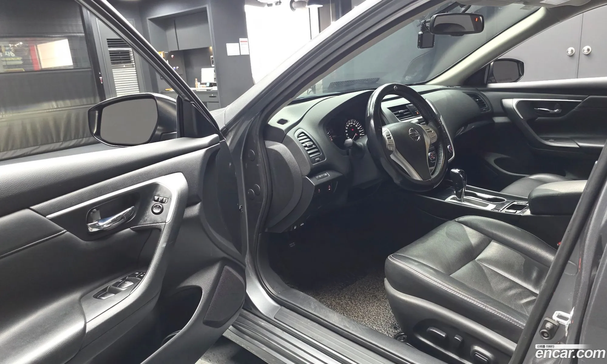 Nissan Altima 2017 — 11