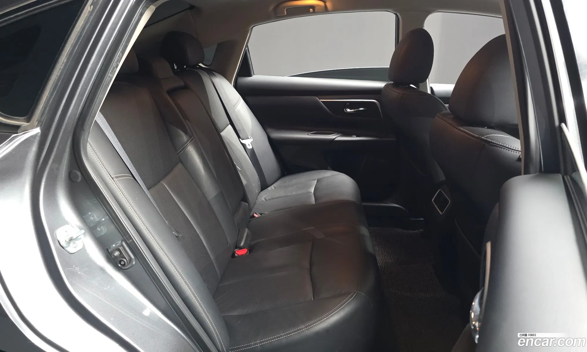 Nissan Altima 2017 — 5