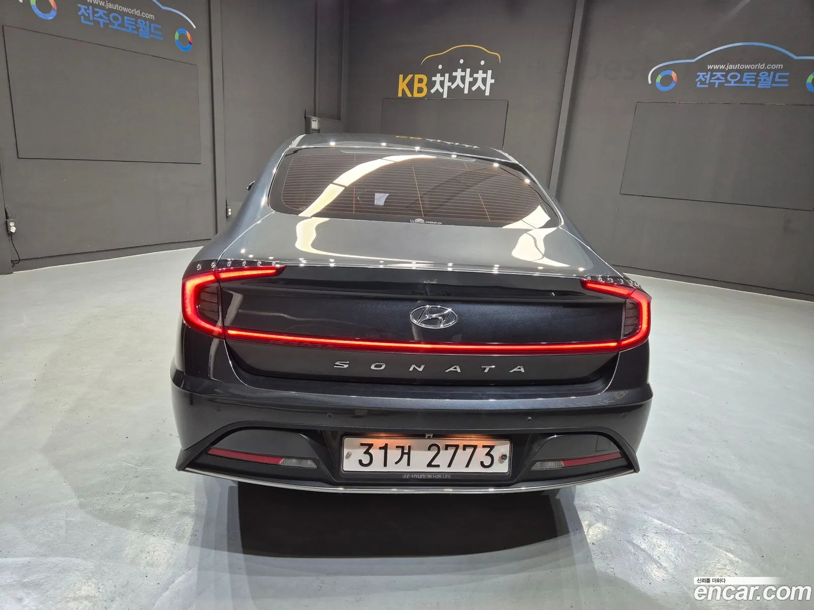 Hyundai Sonata 2019 — 14