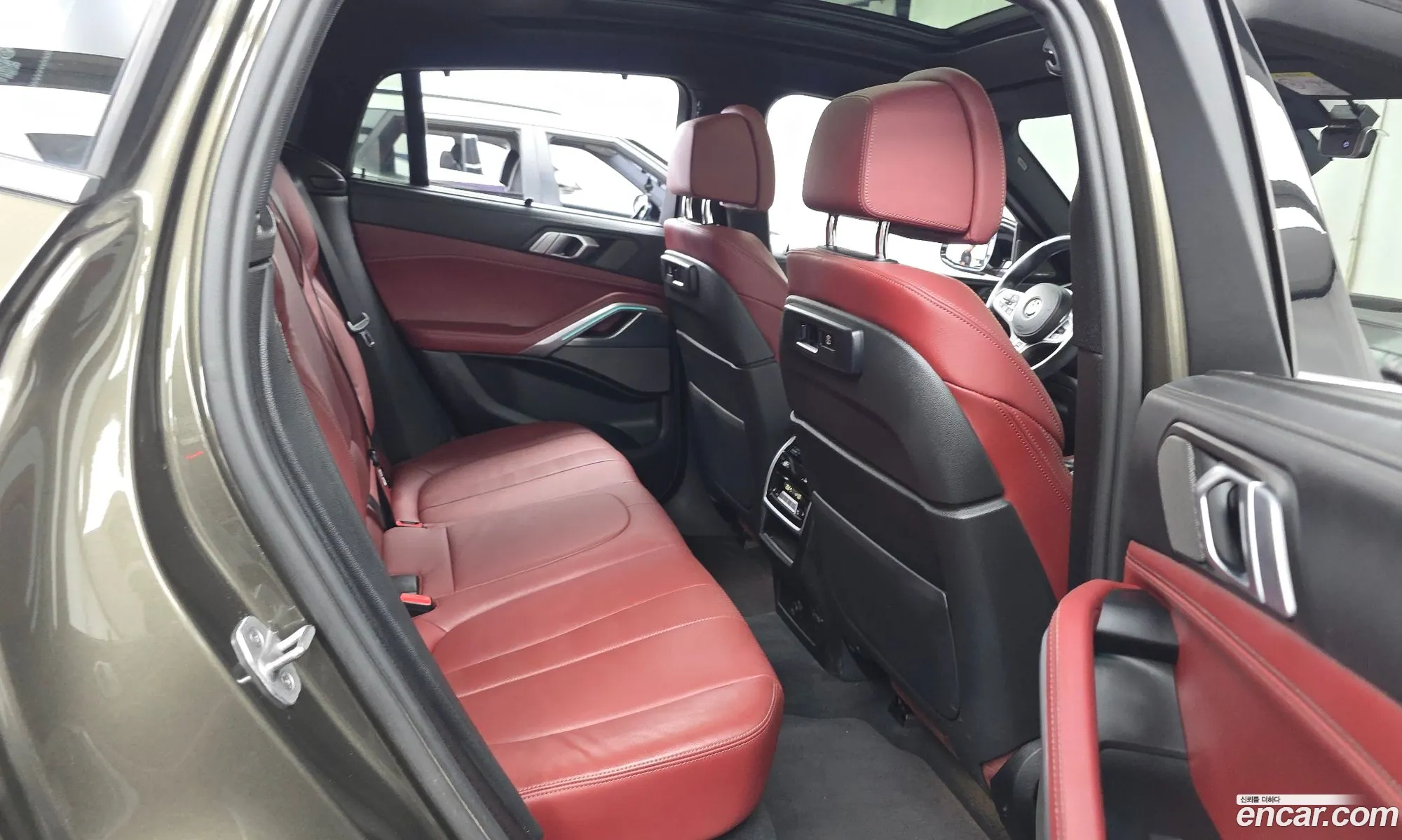 BMW X6 2021 — 17