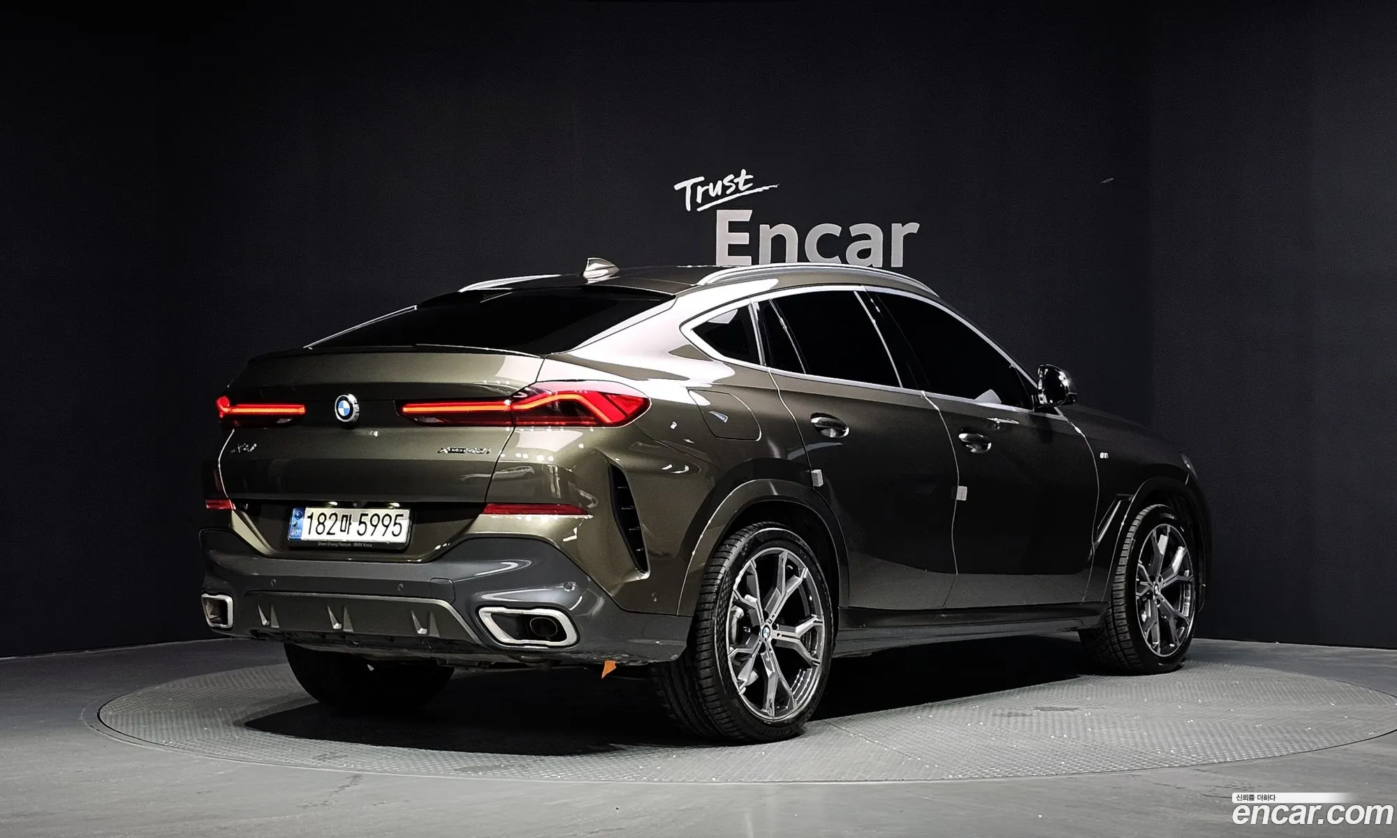 BMW X6 2021 — 15