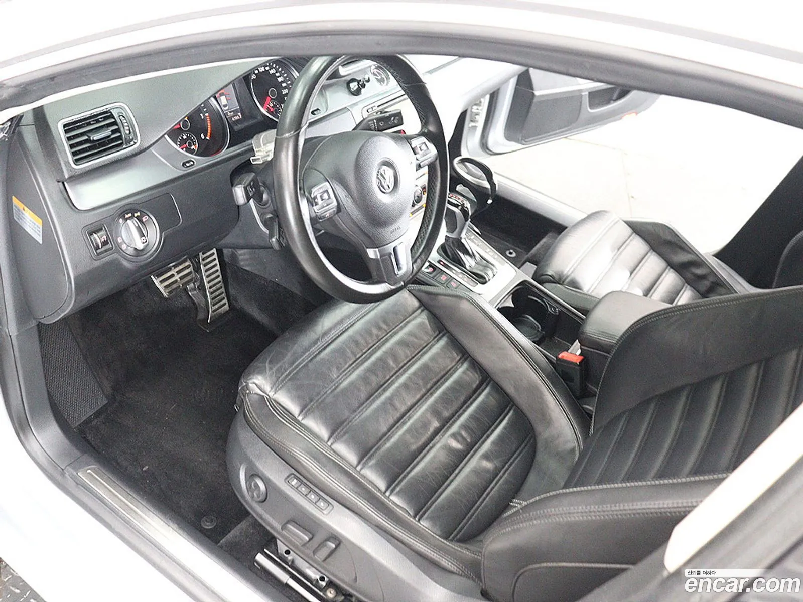 Volkswagen CC 2013 — 12
