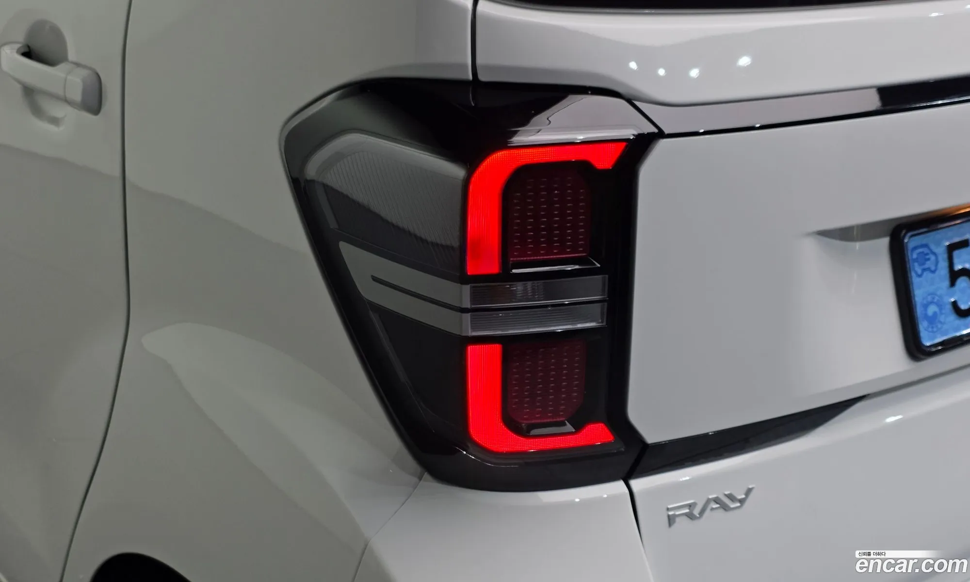 Kia Kia Ray EV 2025 — 17