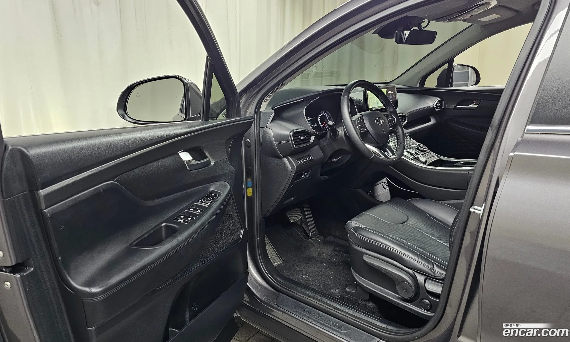 Hyundai Santa Fe 2023 — 20