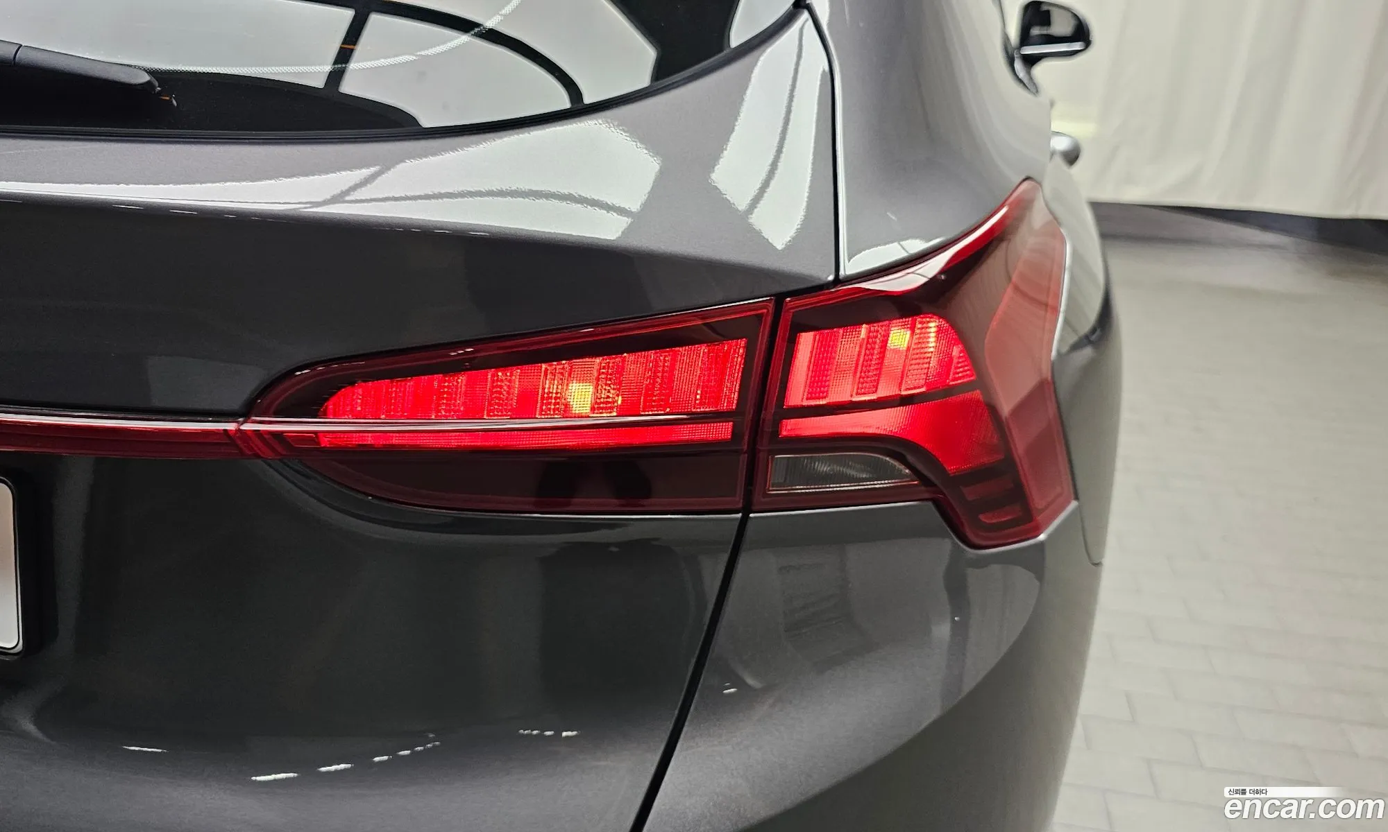 Hyundai Santa Fe 2023 — 12