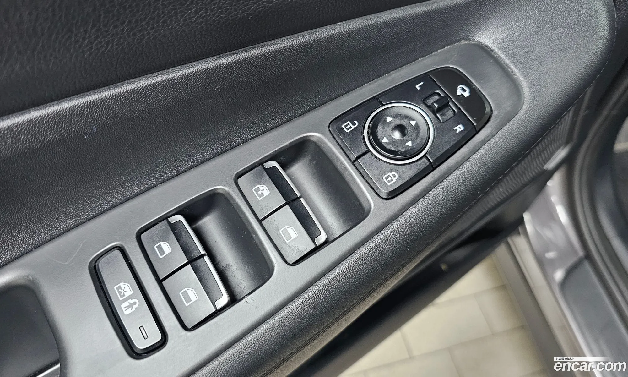 Hyundai Santa Fe 2023 — 13