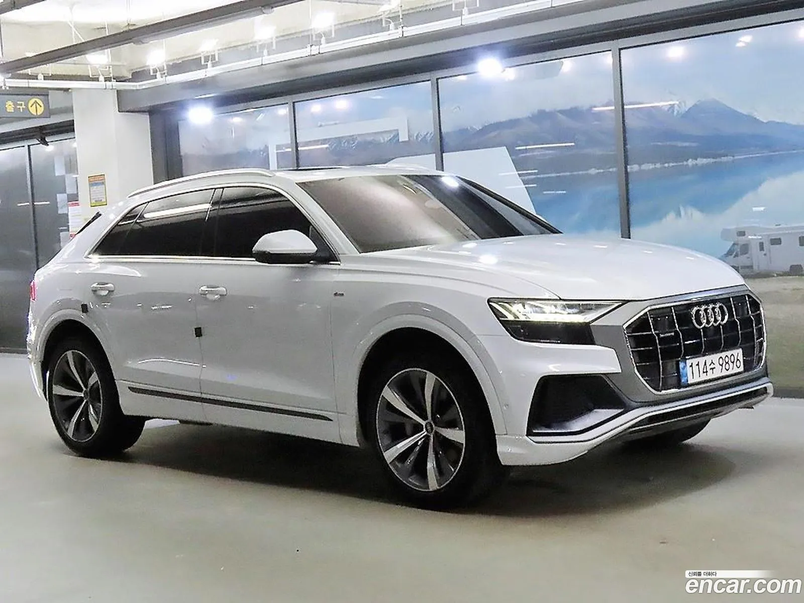 Audi Q8 2021 — 17