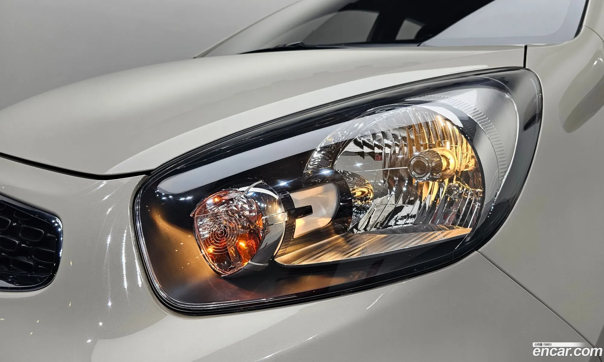 Kia Morning 2016 — 27