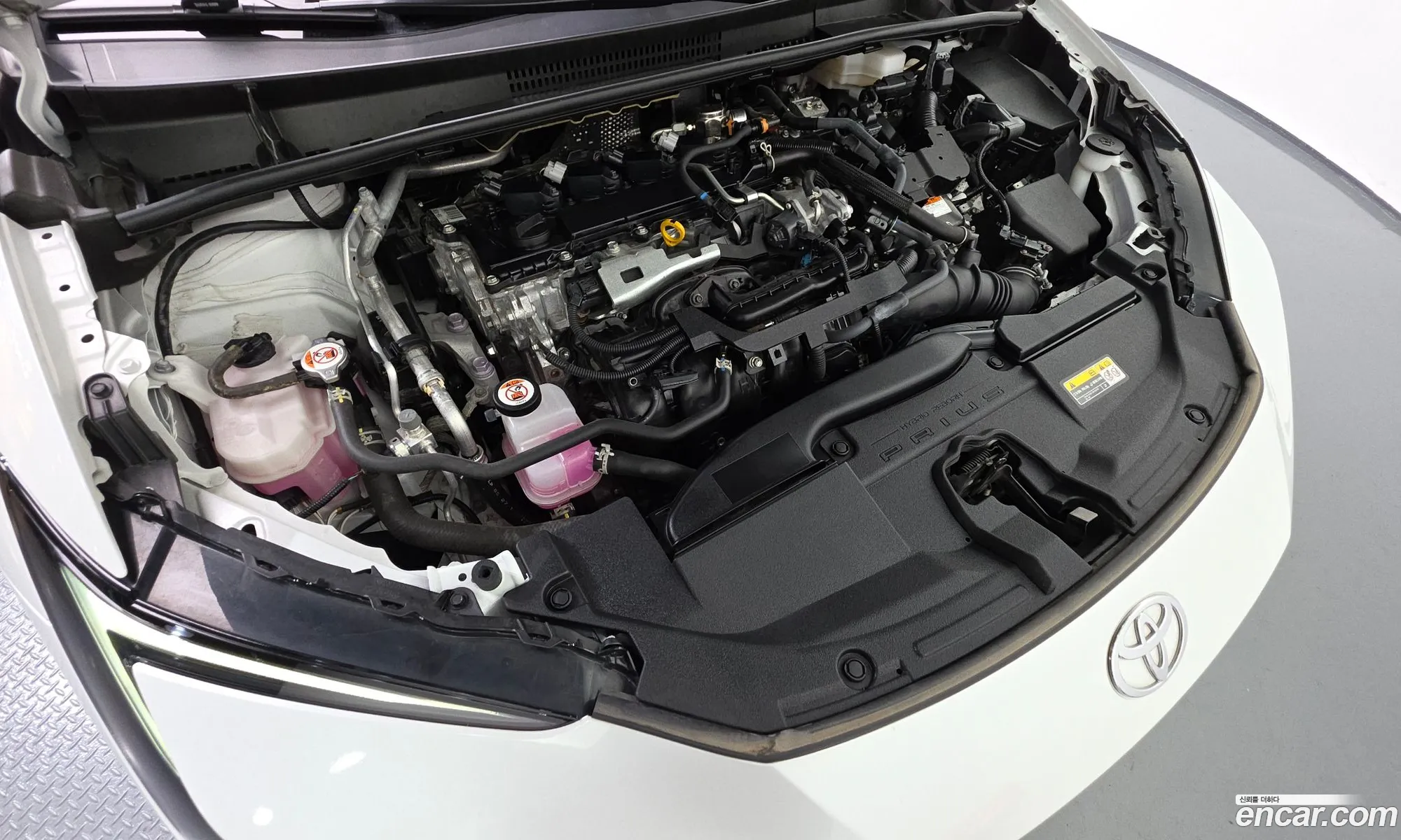 Toyota Prius 2023 JTDACBAU7R3014935 — 18