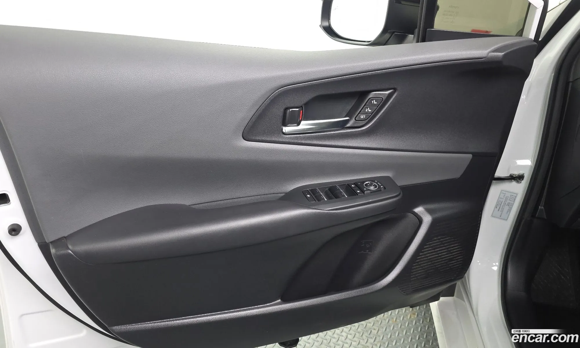 Toyota Prius 2023 JTDACBAU7R3014935 — 26