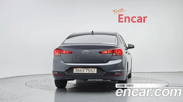 Hyundai Elantra AD 2020 — 3