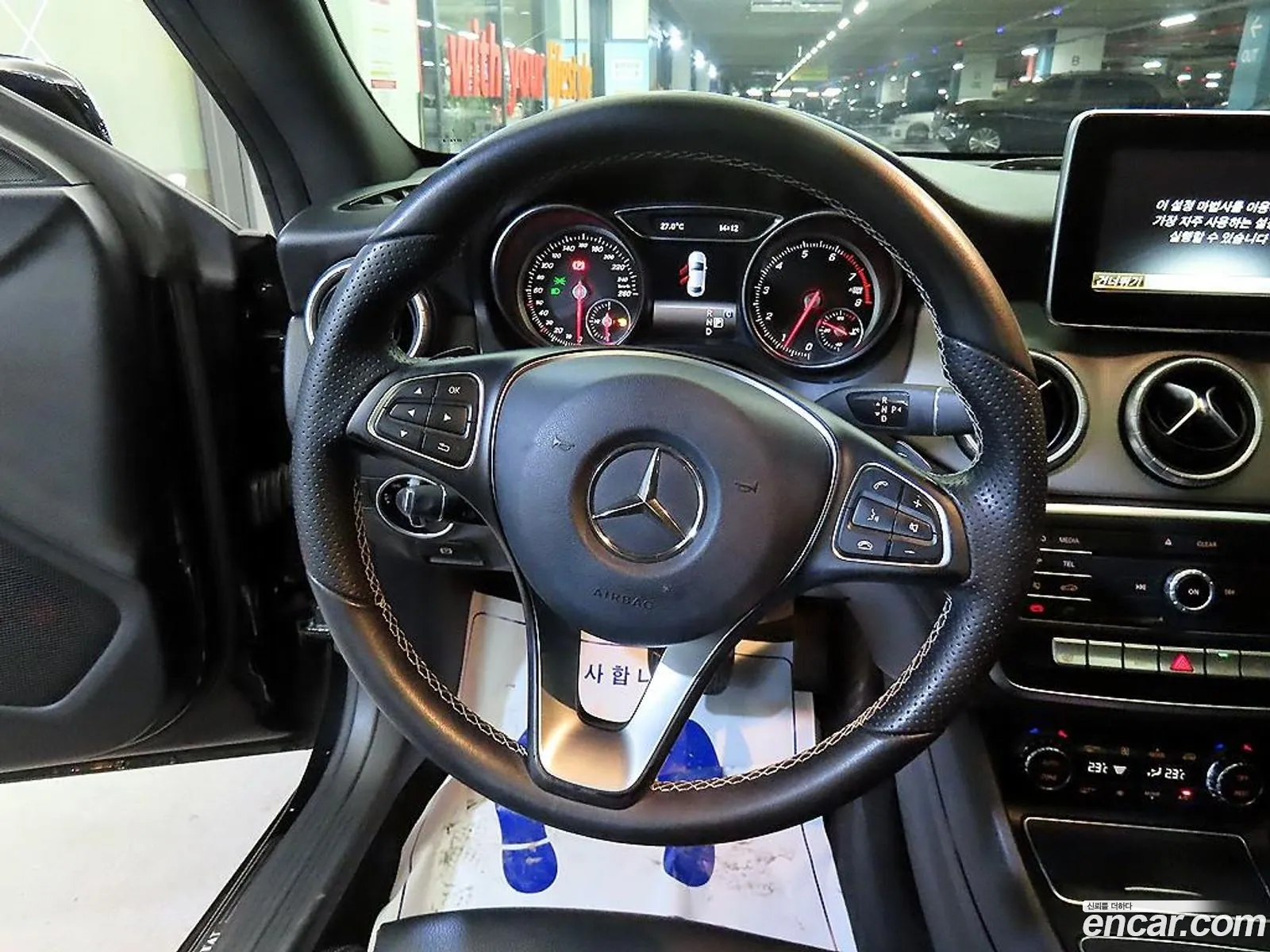 Mercedes-Benz CLA-Class C117 2016 — 14
