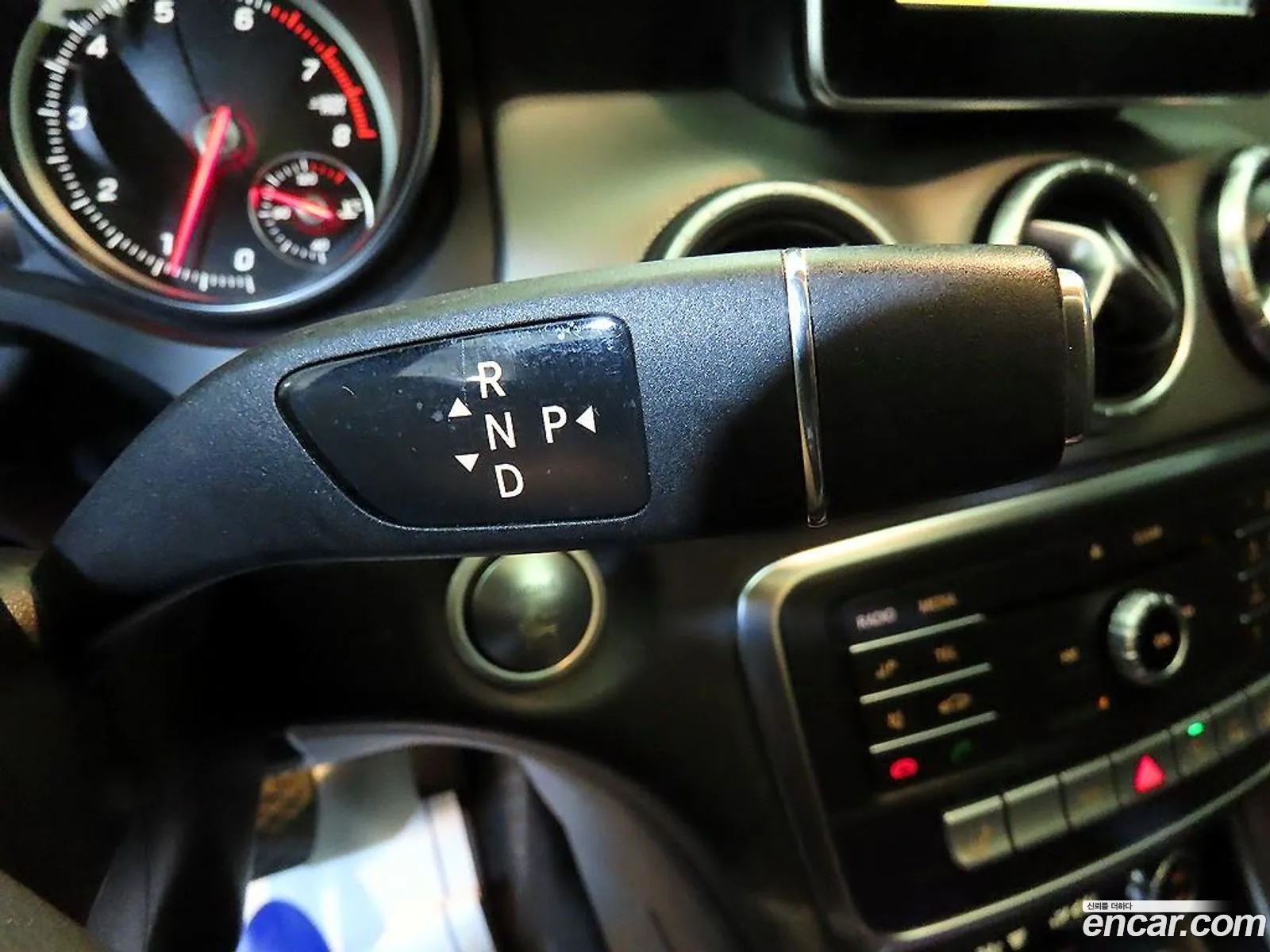 Mercedes-Benz CLA-Class C117 2016 — 13