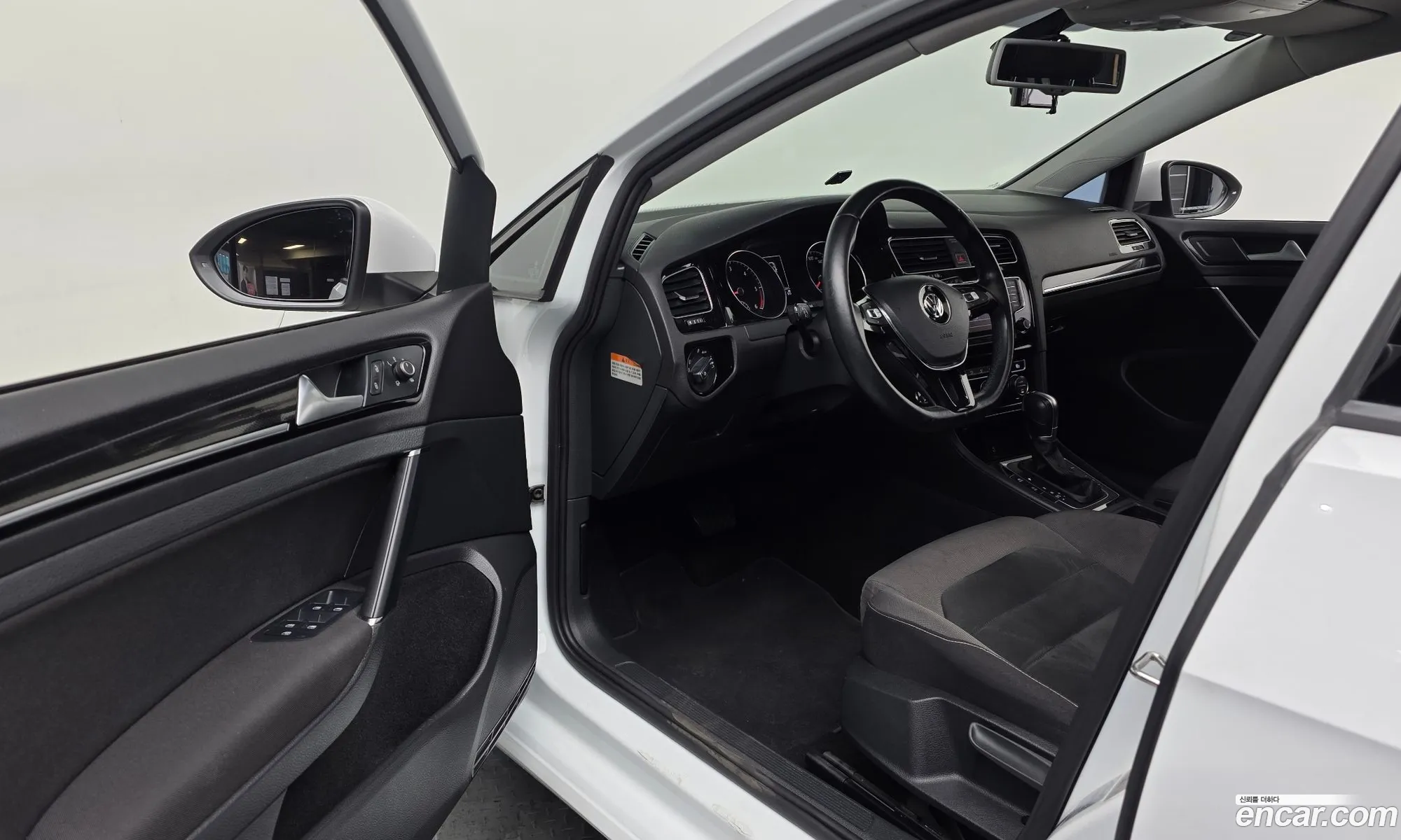 Volkswagen Golf 7th Gen 2014 — 13