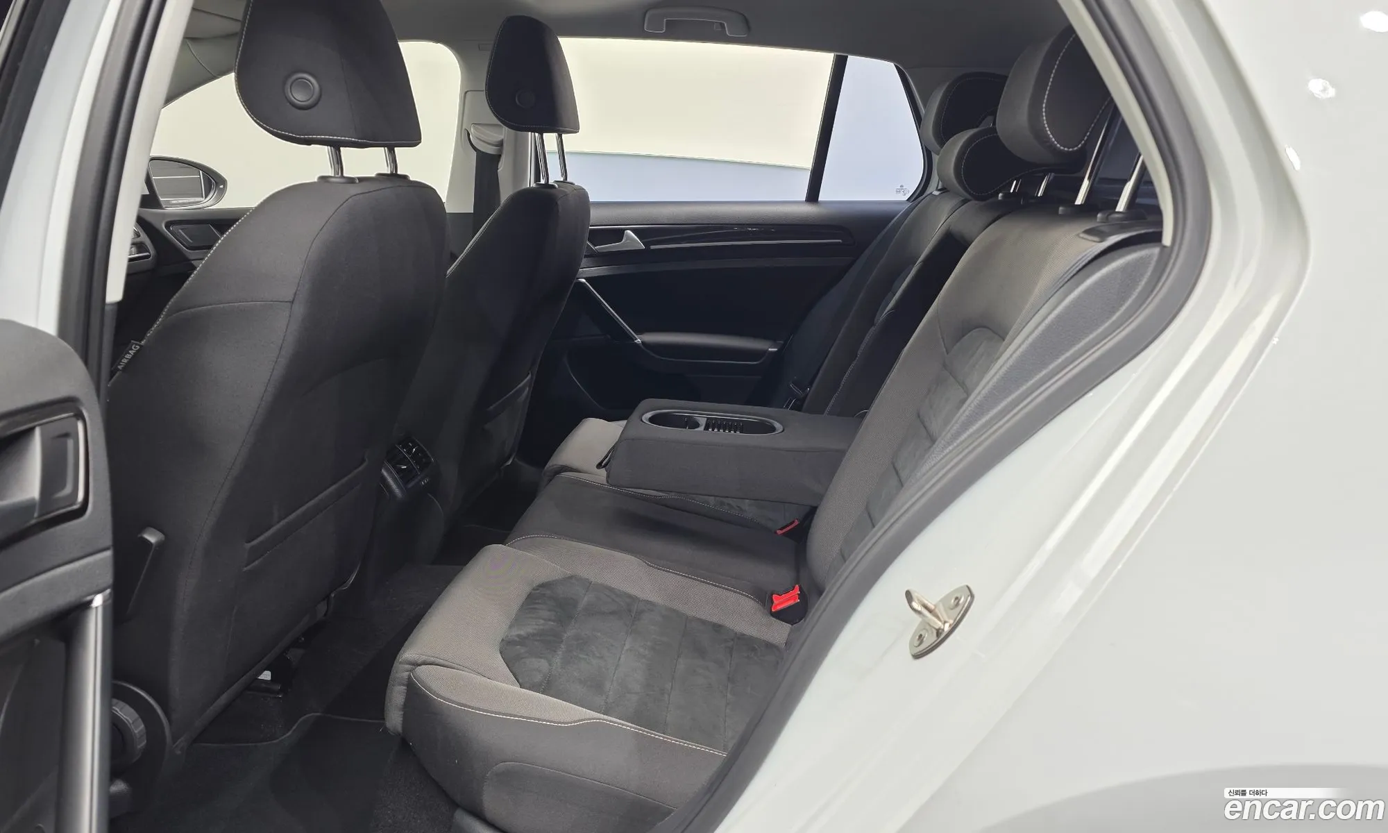 Volkswagen Golf 7th Gen 2014 — 3