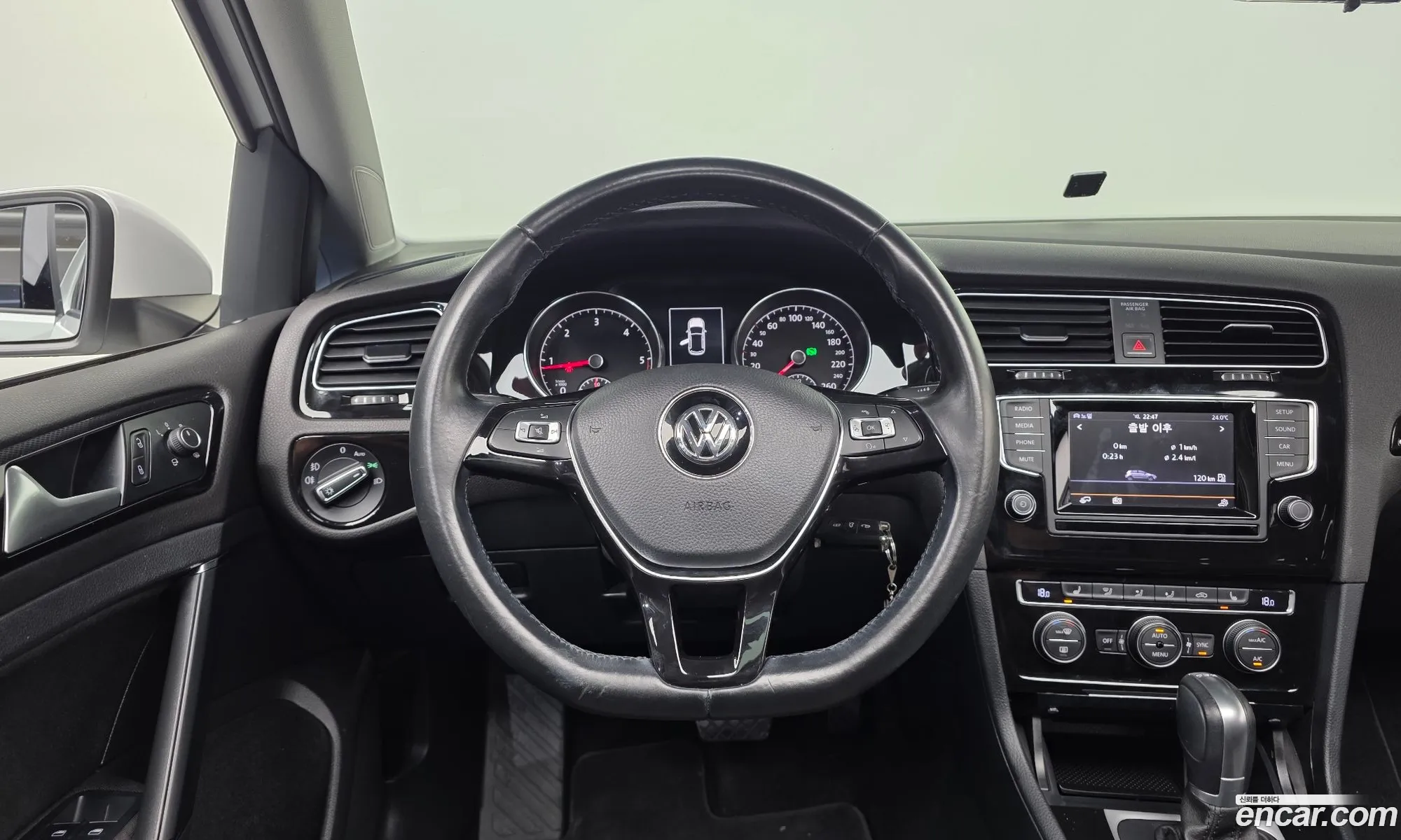 Volkswagen Golf 7th Gen 2014 — 12