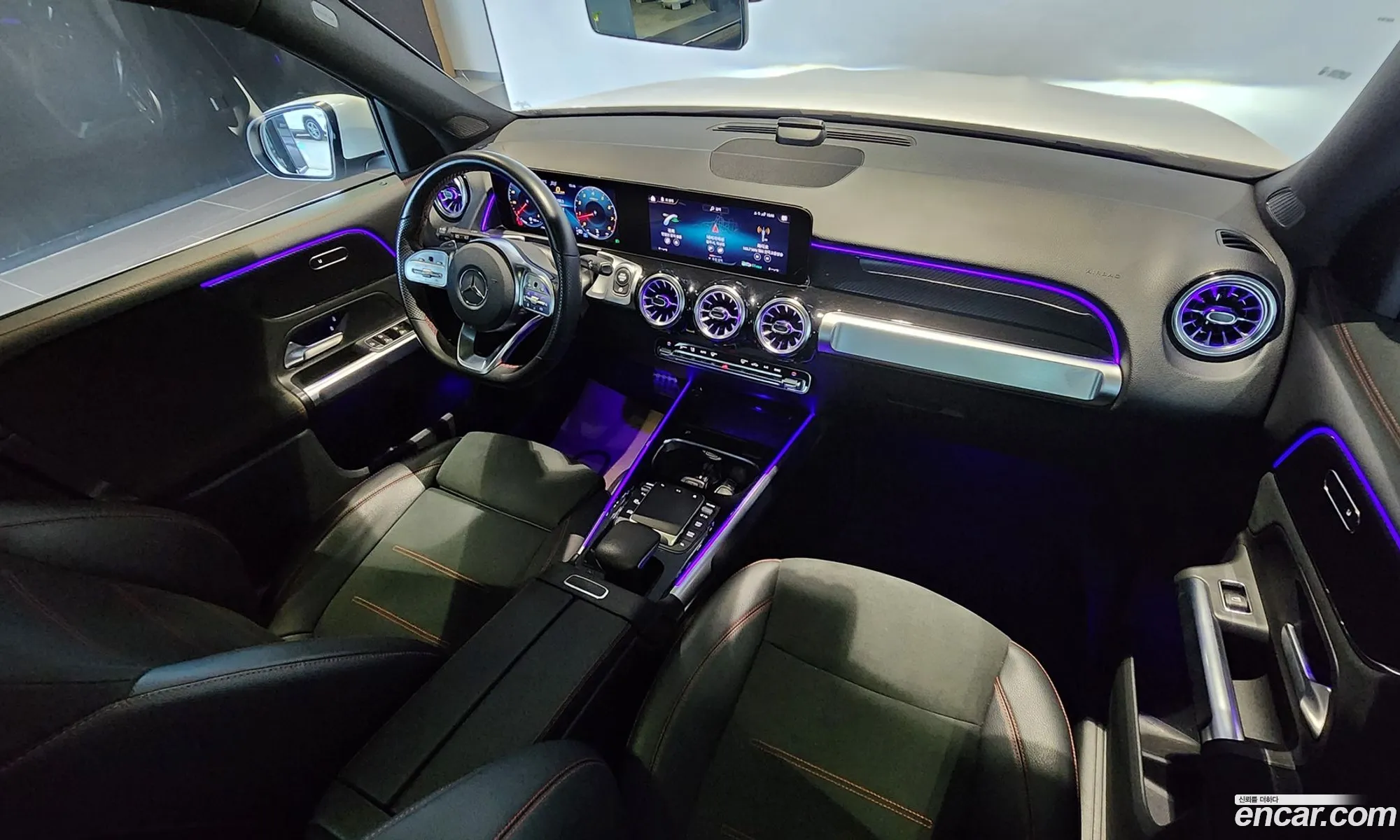 Mercedes-Benz GLB-Class X247 2022 — 2