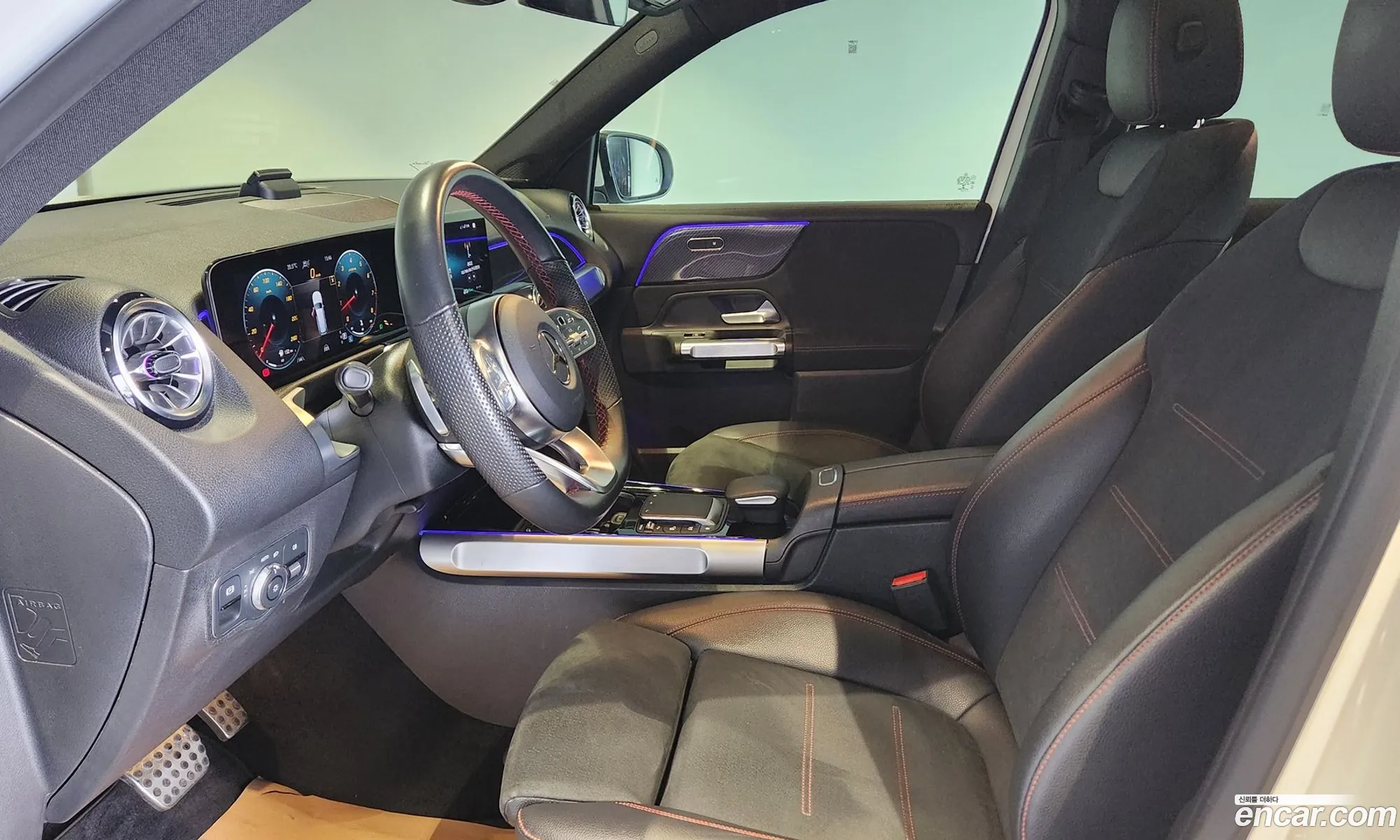 Mercedes-Benz GLB-Class X247 2022 — 5
