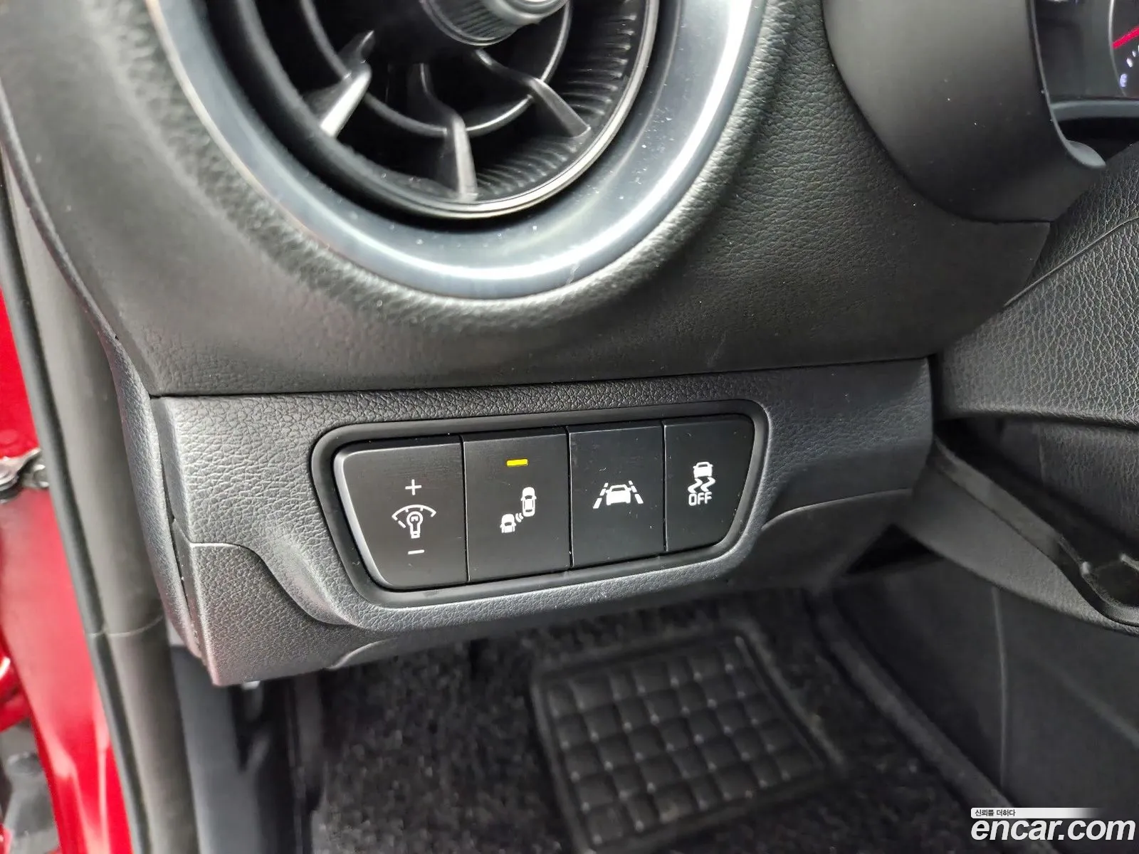 Kia K3 2018 — 19