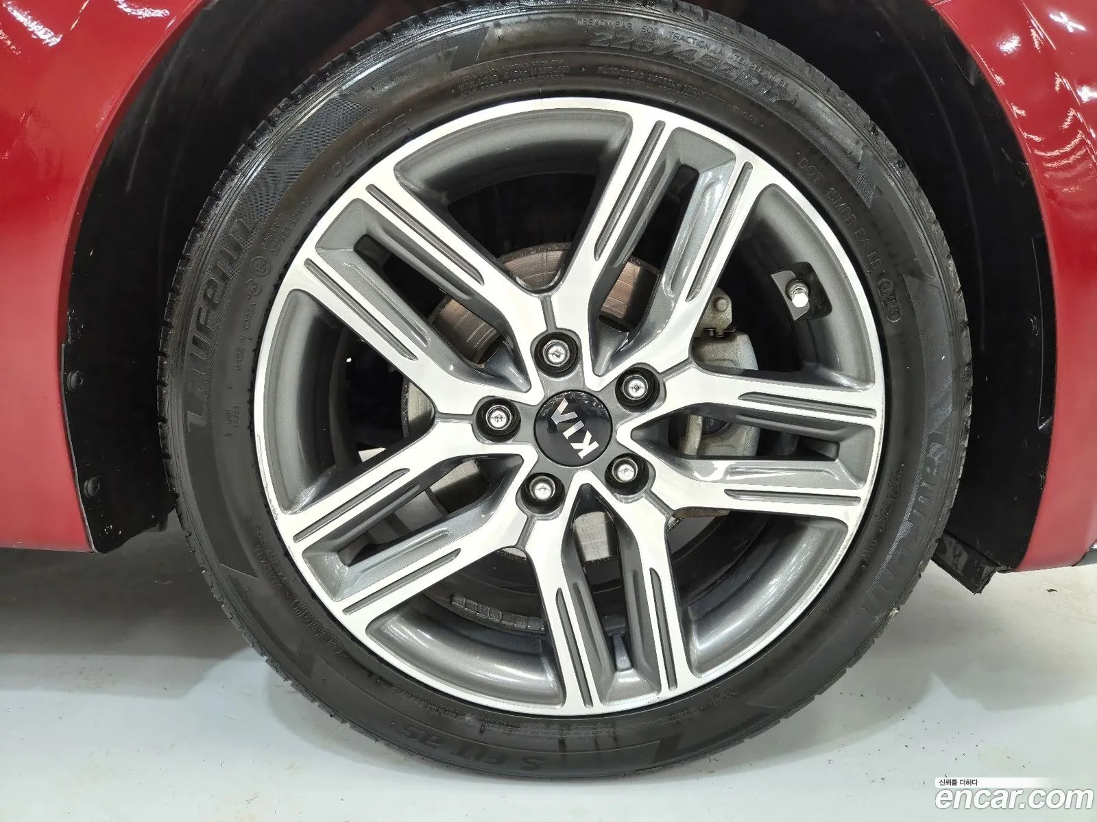 Kia K3 2018 — 7