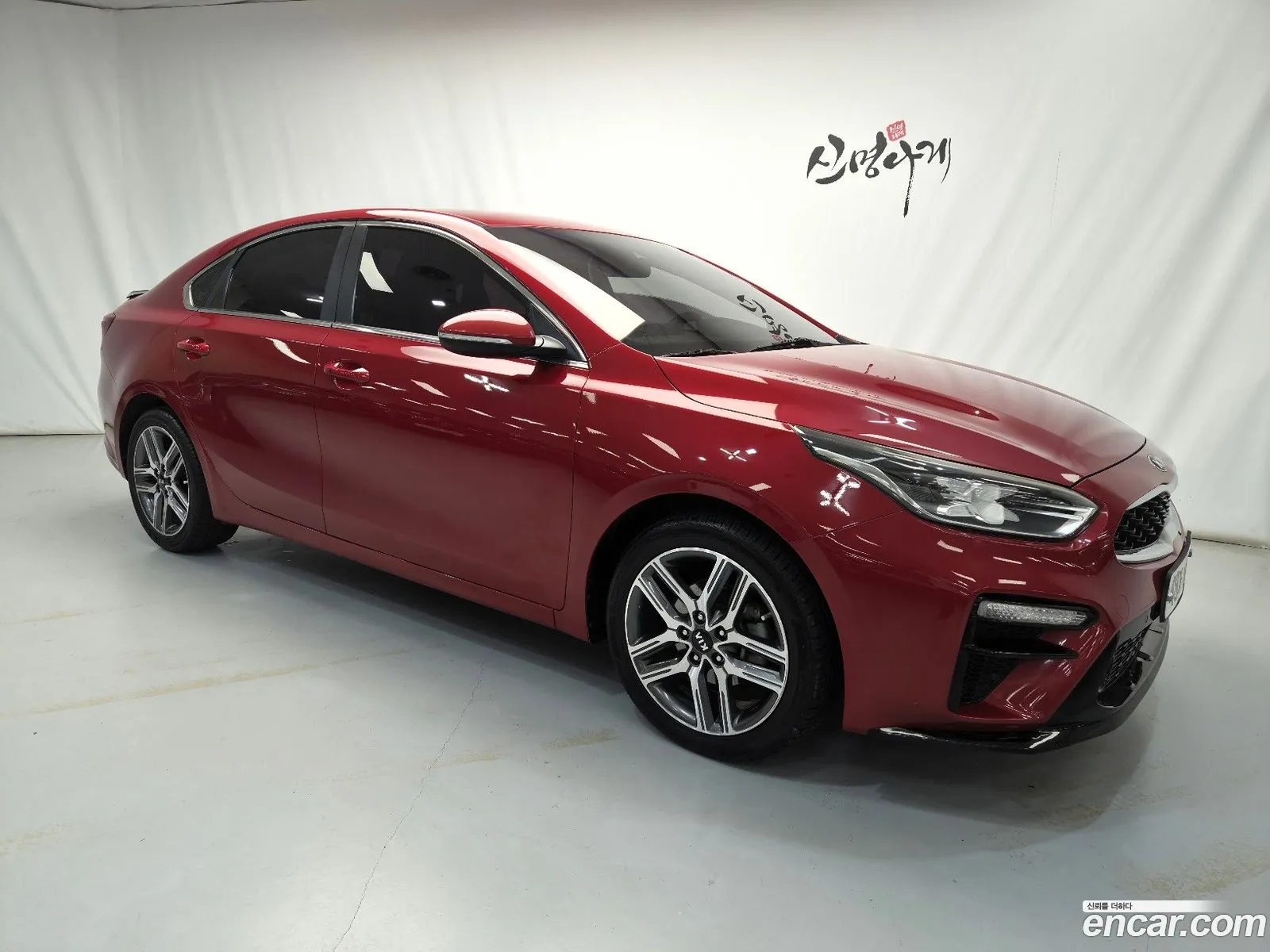 Kia K3 2018 — 17