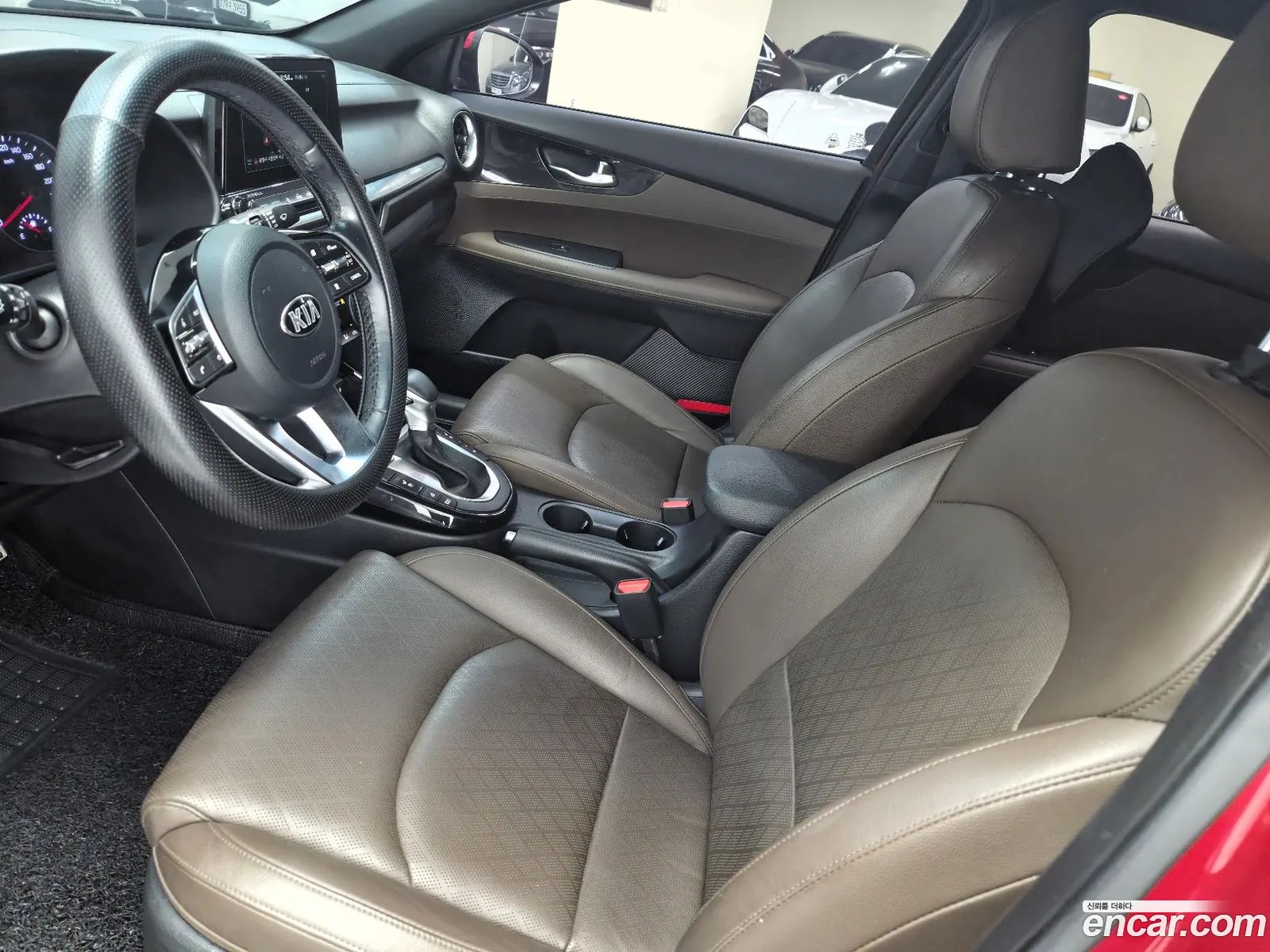 Kia K3 2018 — 15