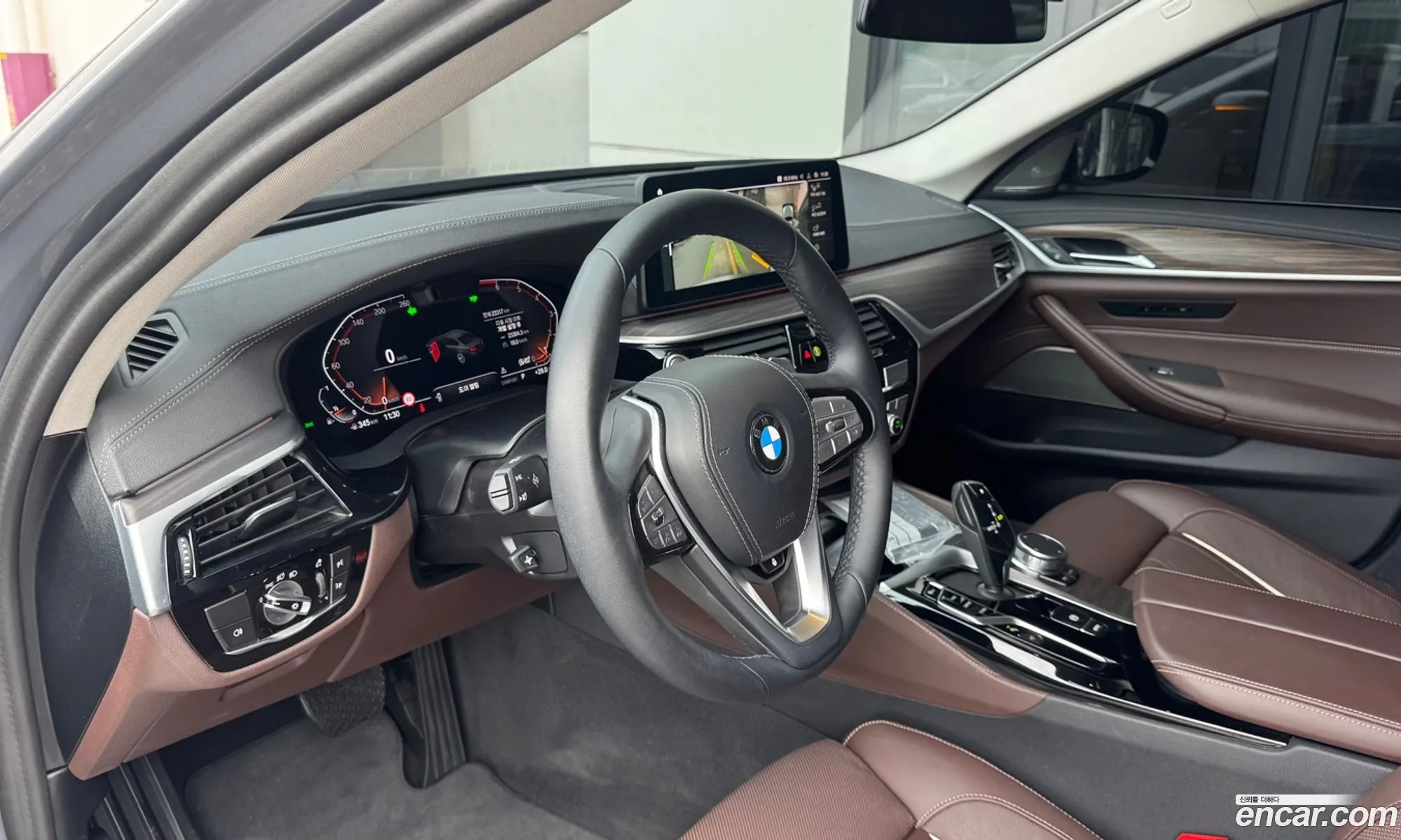 BMW 5 Series 2023 — 13