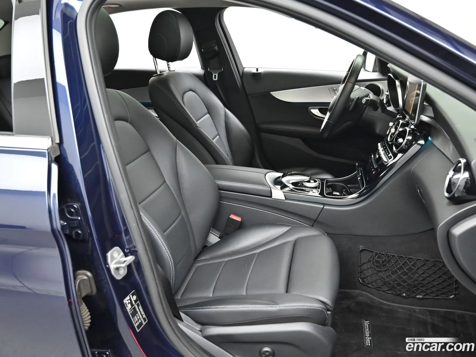 Mercedes-Benz C-Class W205 2016 — 7