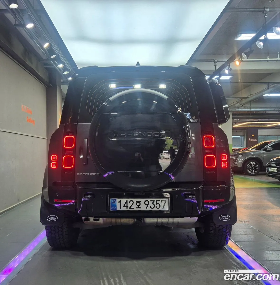 Land Rover Defender 2025 — 4