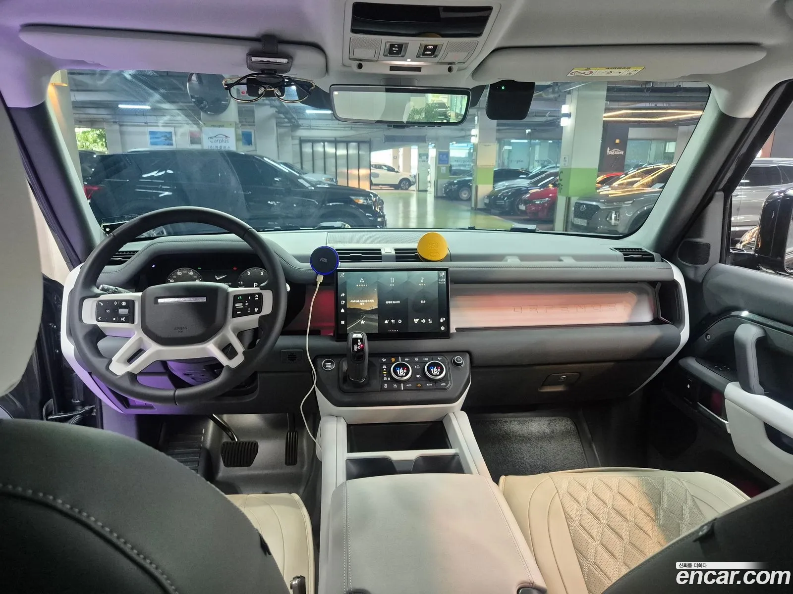 Land Rover Defender 2025 — 8
