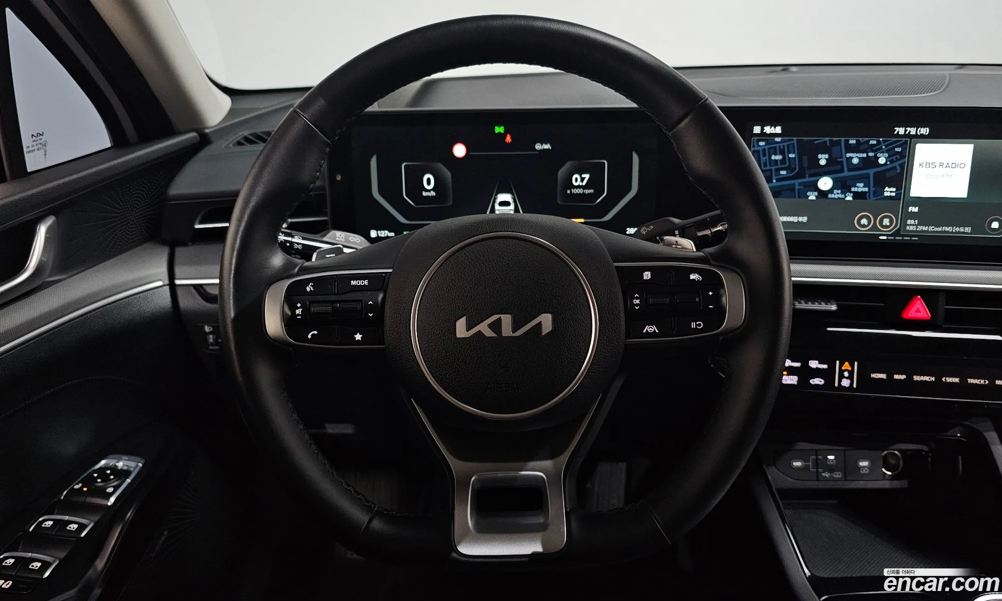 Kia K5 2025 — 10