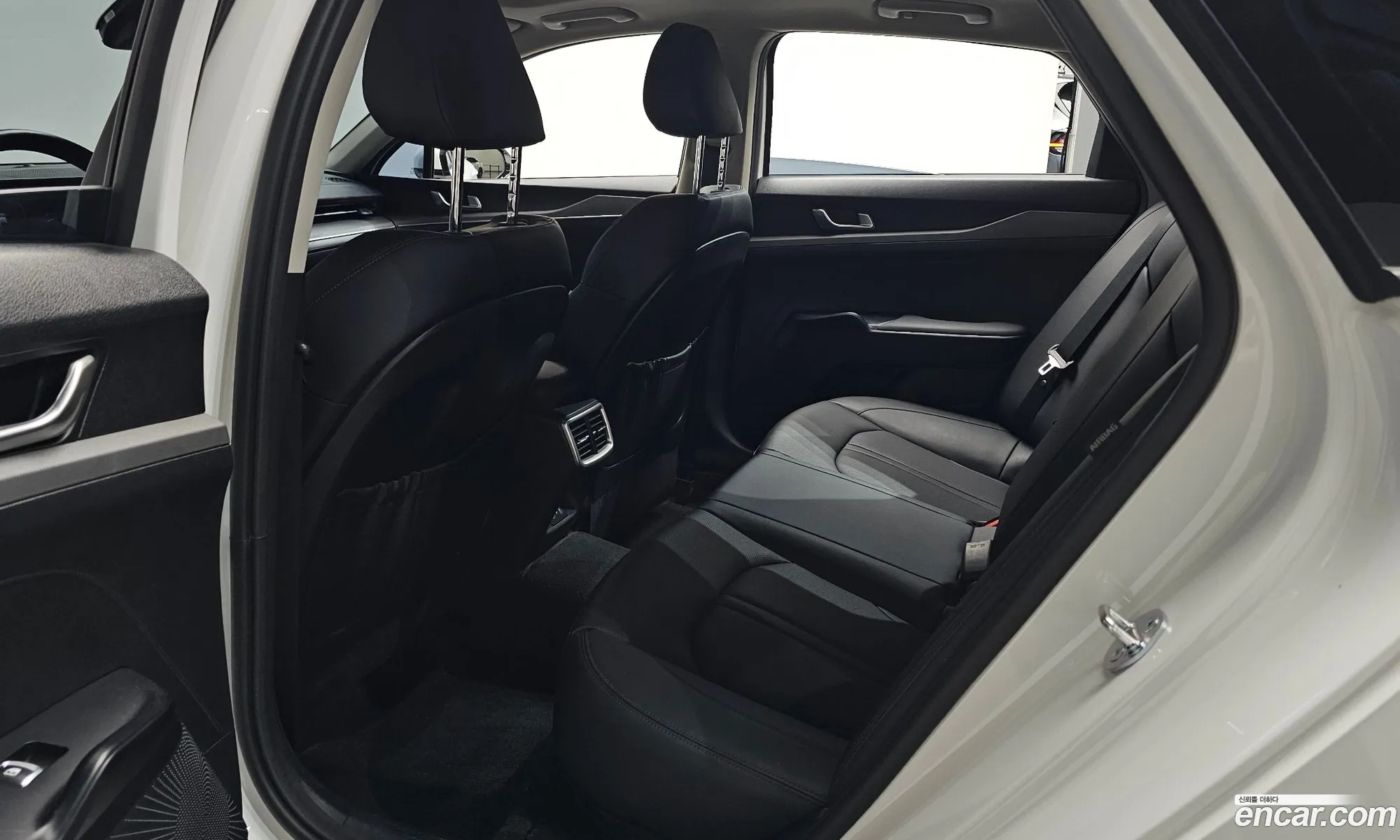 Kia K5 2025 — 22