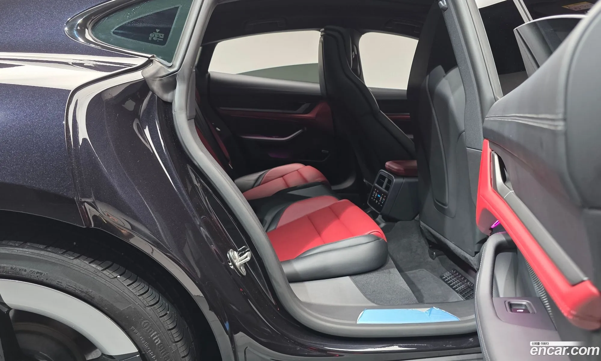 Porsche Taycan 2025 WP0AB2Y13SSA41059 — 10