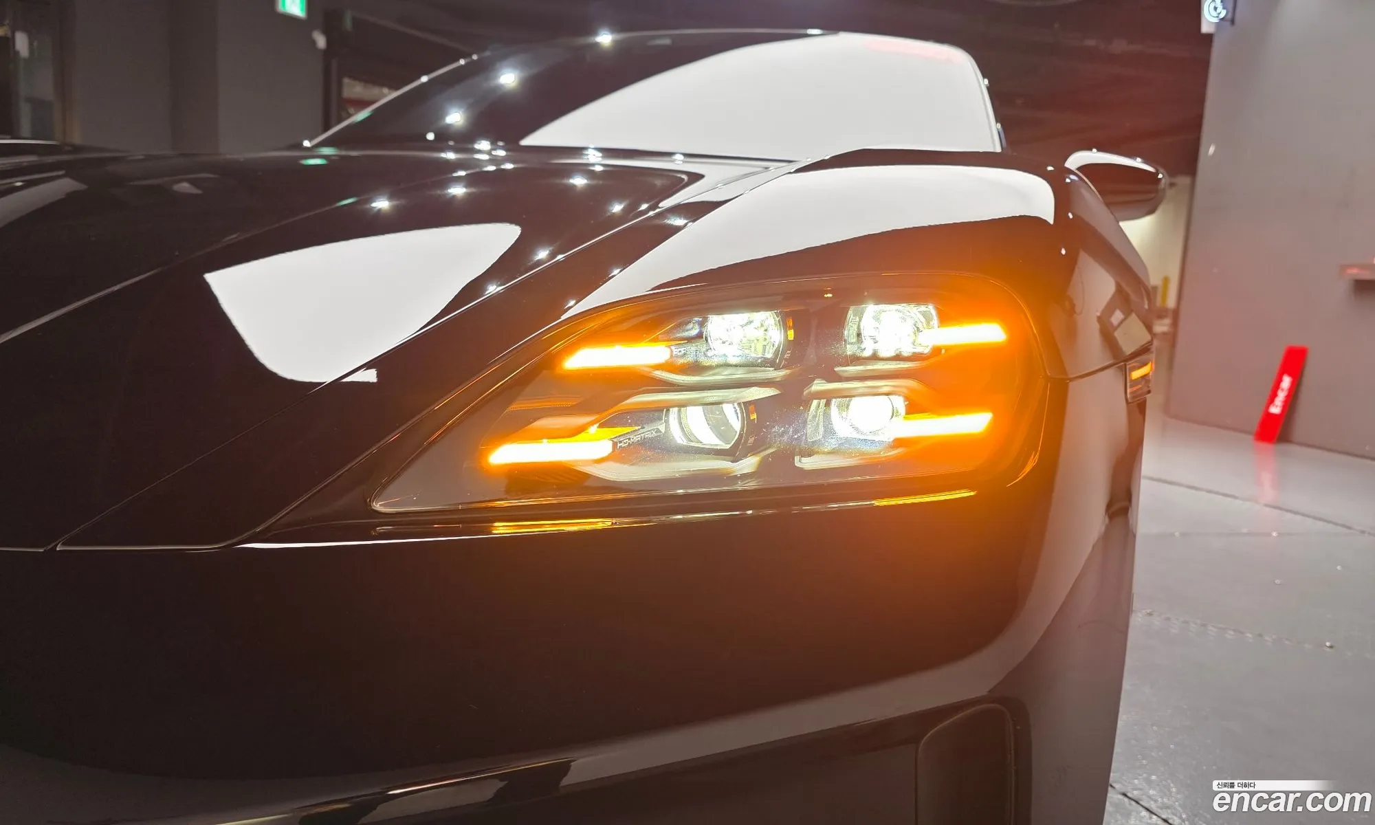 Porsche Taycan 2025 WP0AB2Y13SSA41059 — 18