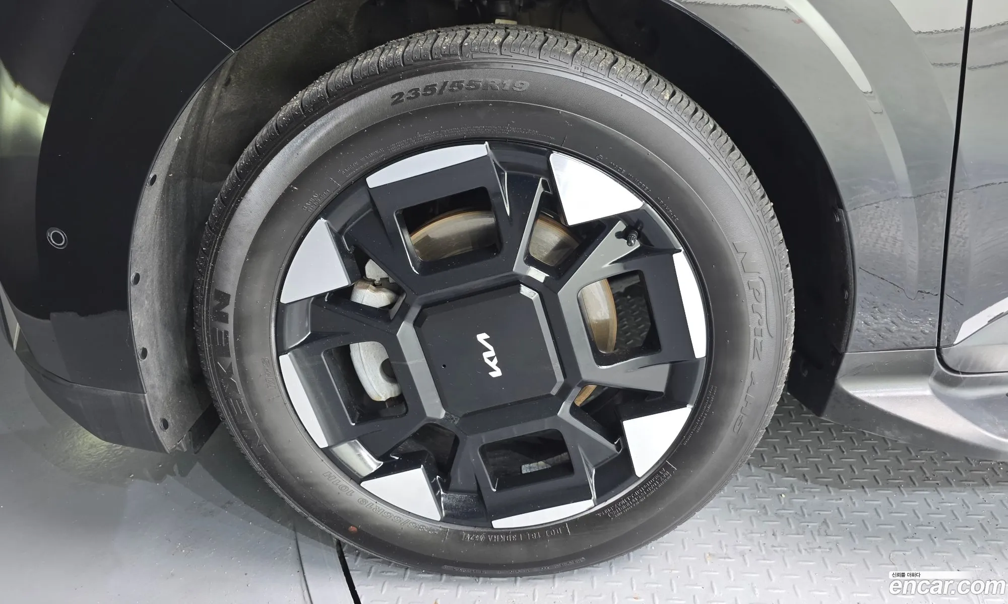 Kia Carnival 2024 — 7