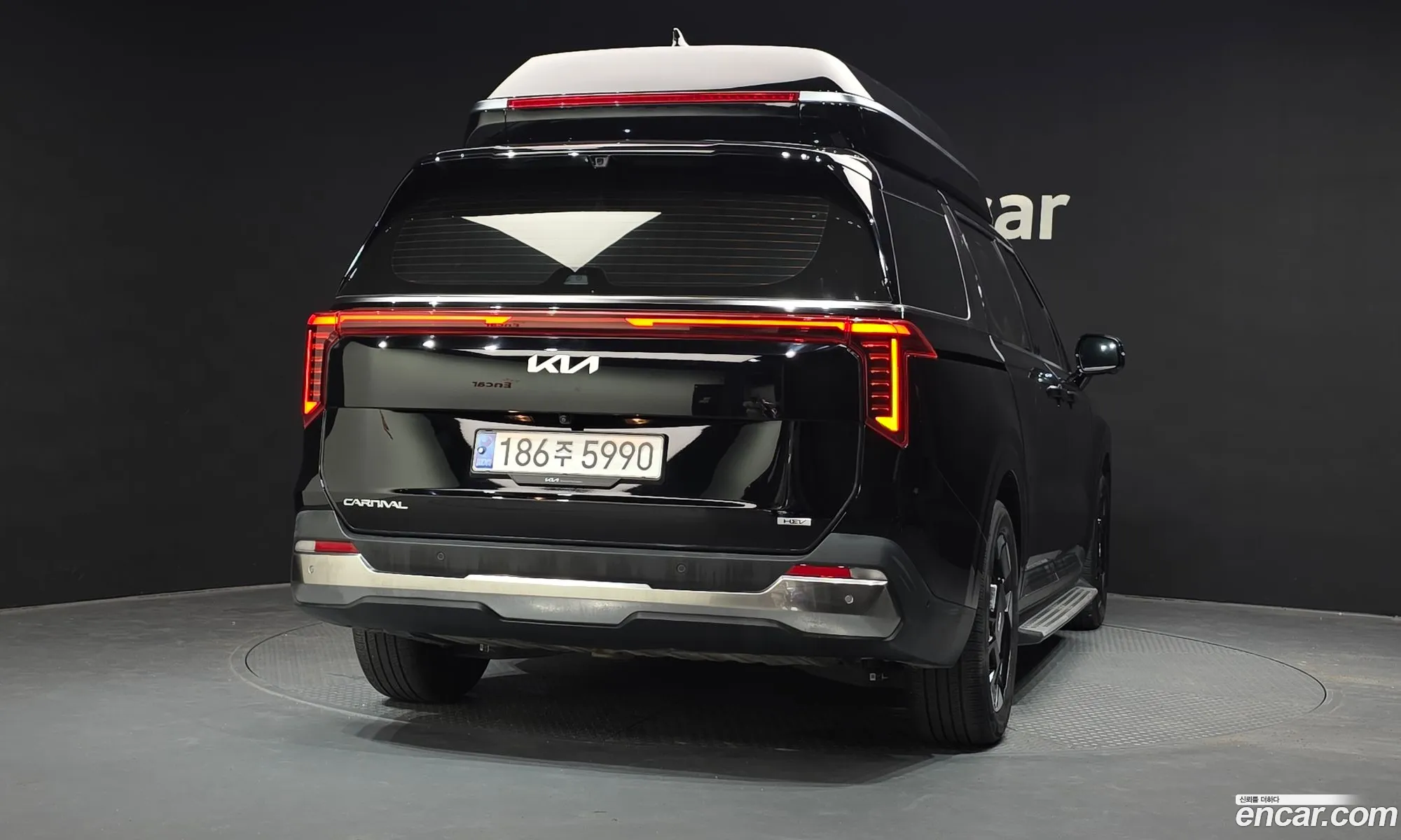 Kia Carnival 2024 — 11