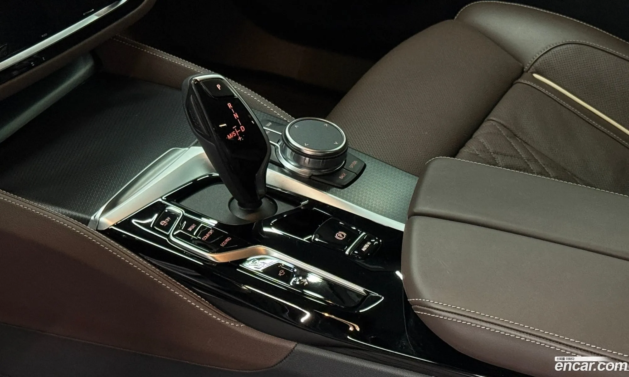 BMW 6 Series GT 2023 — 19